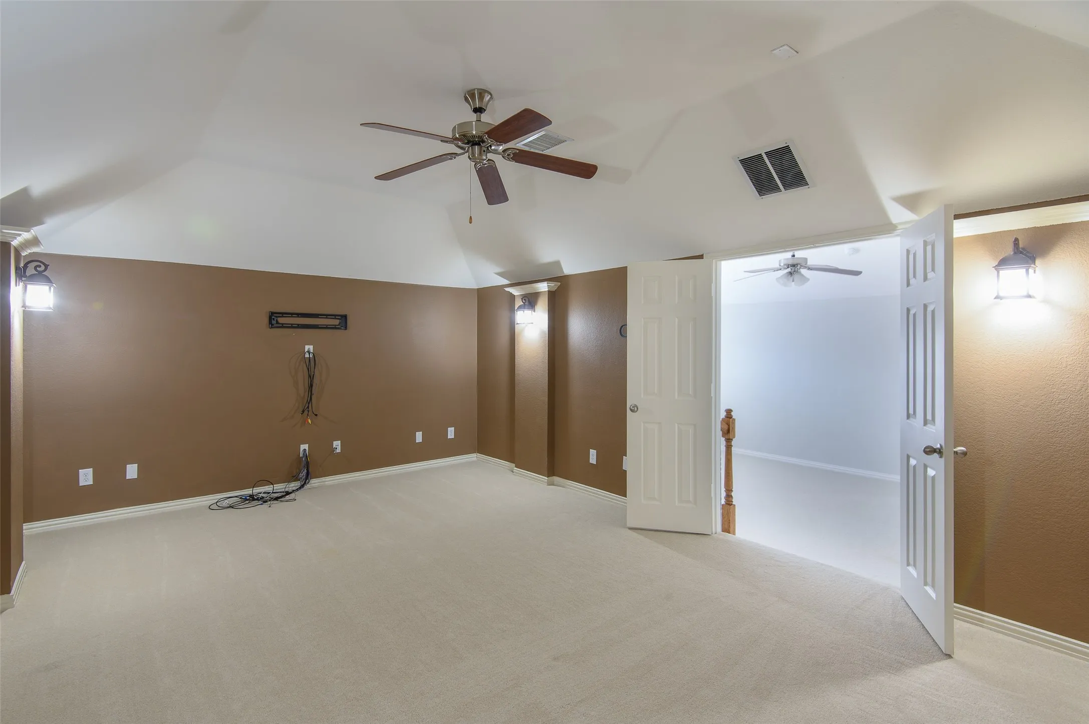 Single Family Residence For Rent in Collin County , 926 Sloan Drive, Allen, Texas 75013, 4 Bedroom, 4 Bathroom, 2 Garage spaces, 3,633 Sqft, built in 2005, mls#21402496, Real Estate Agent in Allen, Homes For Rent in Collin county, Homes For Rent in Allen, Realtor in Allen Texas, Real Estate Brokerage Independent Realty Texas, Luminita Cordes Realtor