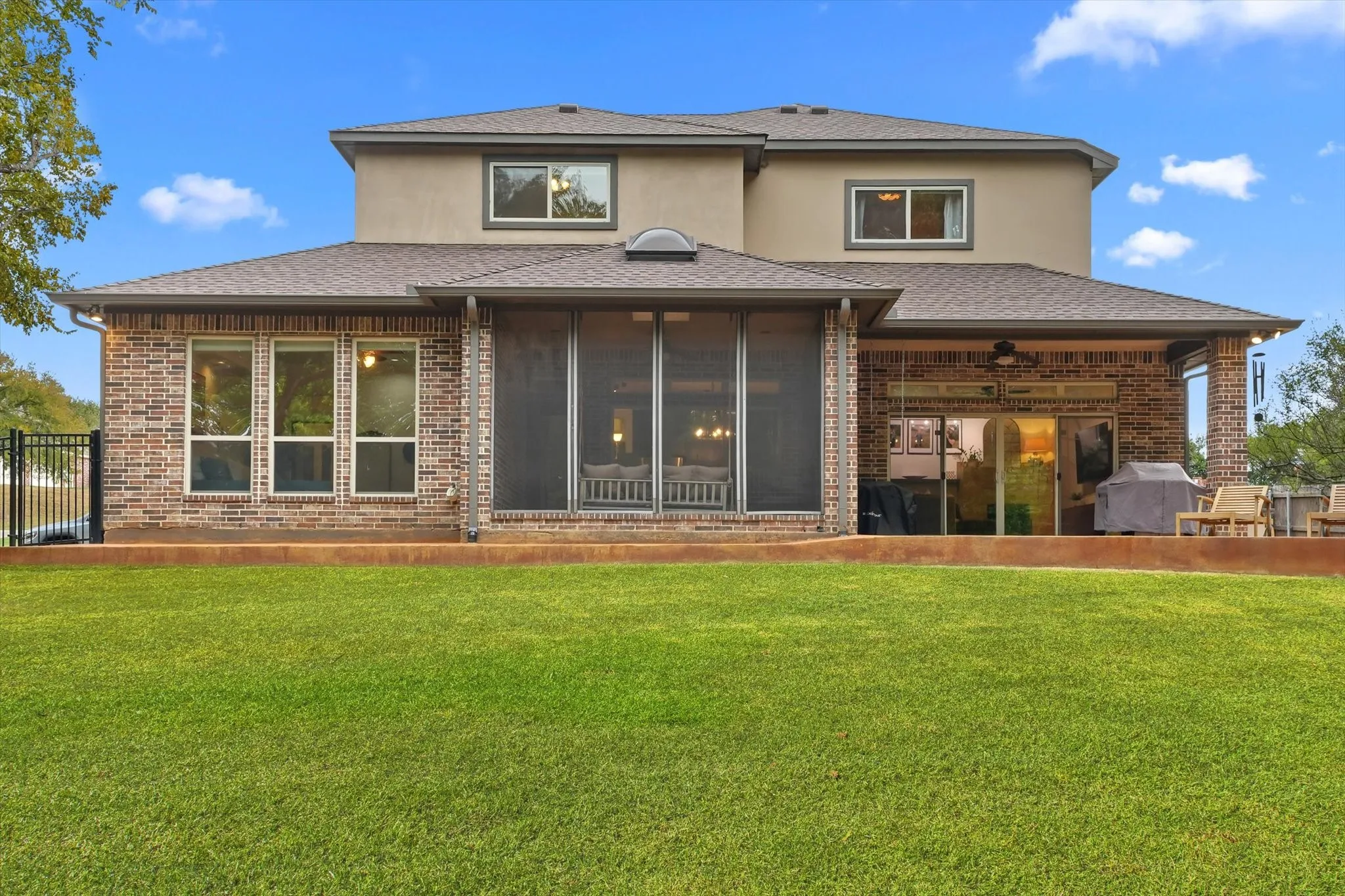 Single Family Residence For Sale in Ellis County , 2851 Coldwater Court, Midlothian, Texas 76065, 4 Bedroom, 4 Bathroom, 2 Garage spaces, 2,797 Sqft, built in 2007, mls#21398545, Real Estate Agent in Midlothian, Homes For Sale in Ellis county, Homes For Sale in Midlothian, Realtor in Midlothian Texas, Real Estate Brokerage Independent Realty Texas, Luminita Cordes Realtor