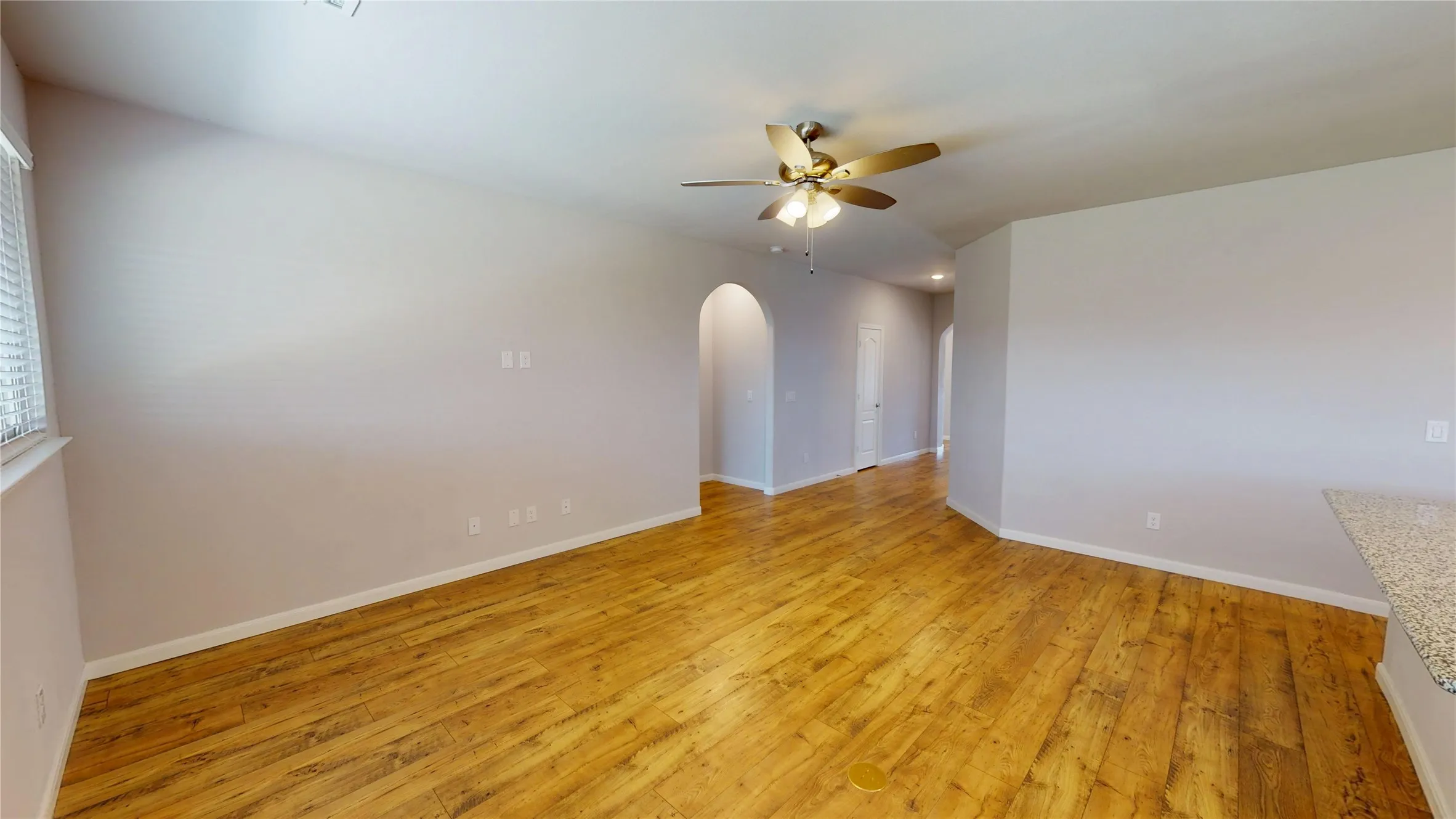 Single Family Residence For Sale in Collin County , 1118 Holcombe Drive, Anna, Texas 75409, 3 Bedroom, 2 Bathroom, 2 Garage spaces, 1,678 Sqft, built in 2022, mls#21402530, Real Estate Agent in Anna, Homes For Sale in Collin county, Homes For Sale in Anna, Realtor in Anna Texas, Real Estate Brokerage Independent Realty Texas, Luminita Cordes Realtor