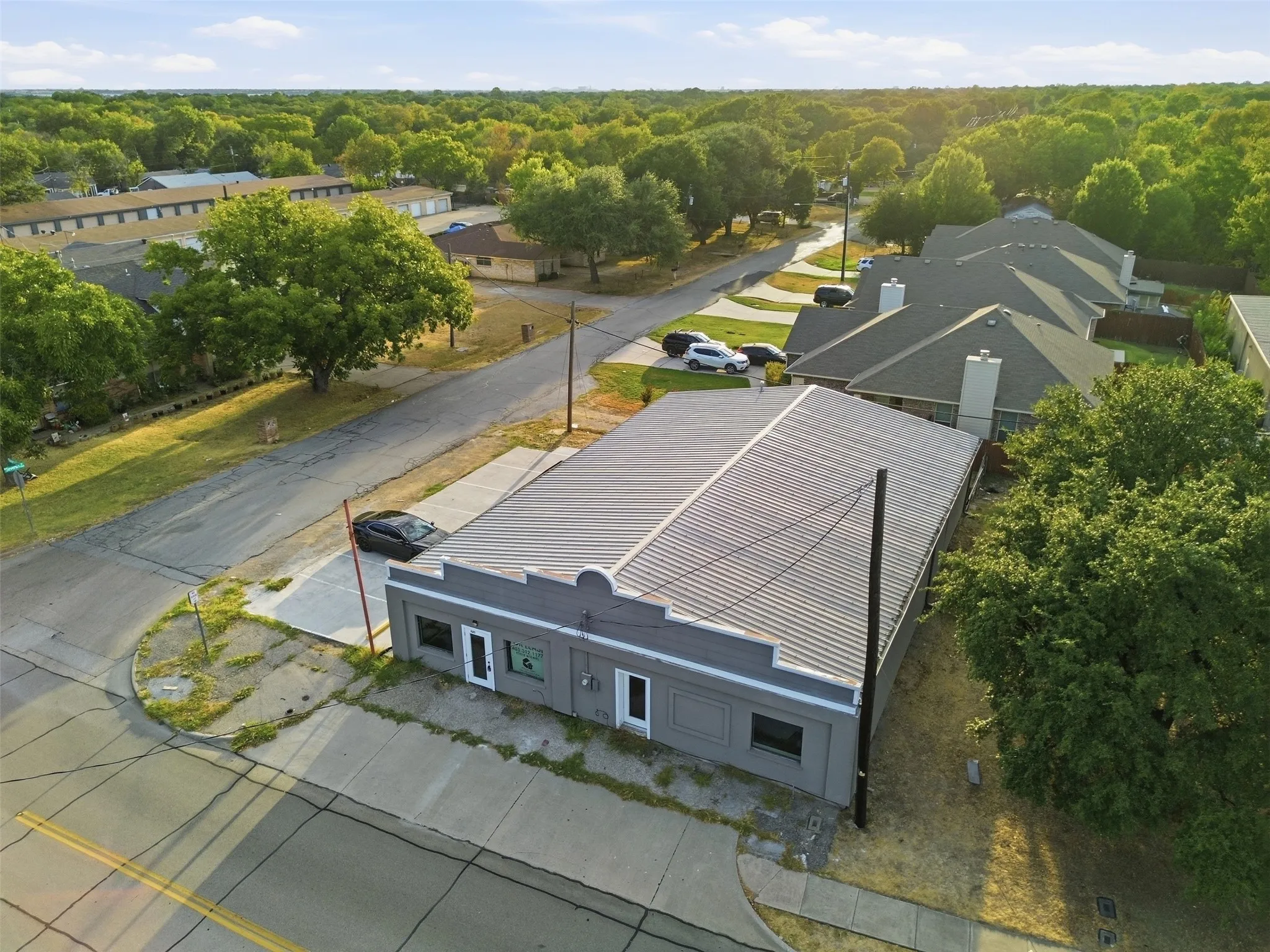 Retail For Rent in Dallas County , 625-627 S Rogers Road, Irving, Texas 75060, 0, 0, Garage spaces, 0 Sqft, built in 1950, mls#21402515, Real Estate Agent in Irving, Homes For Rent in Dallas county, Homes For Rent in Irving, Realtor in Irving Texas, Real Estate Brokerage Independent Realty Texas, Luminita Cordes Realtor