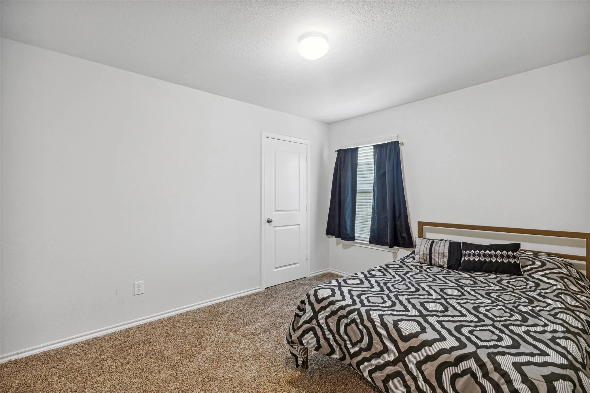 Single Family Residence For Rent in Collin County , 706 Rustic Meadows Trail, Princeton, Texas 75407, 3 Bedroom, 2 Bathroom, 2 Garage spaces, 1,656 Sqft, built in 2018, mls#21402534, Real Estate Agent in Princeton, Homes For Rent in Collin county, Homes For Rent in Princeton, Realtor in Princeton Texas, Real Estate Brokerage Independent Realty Texas, Luminita Cordes Realtor