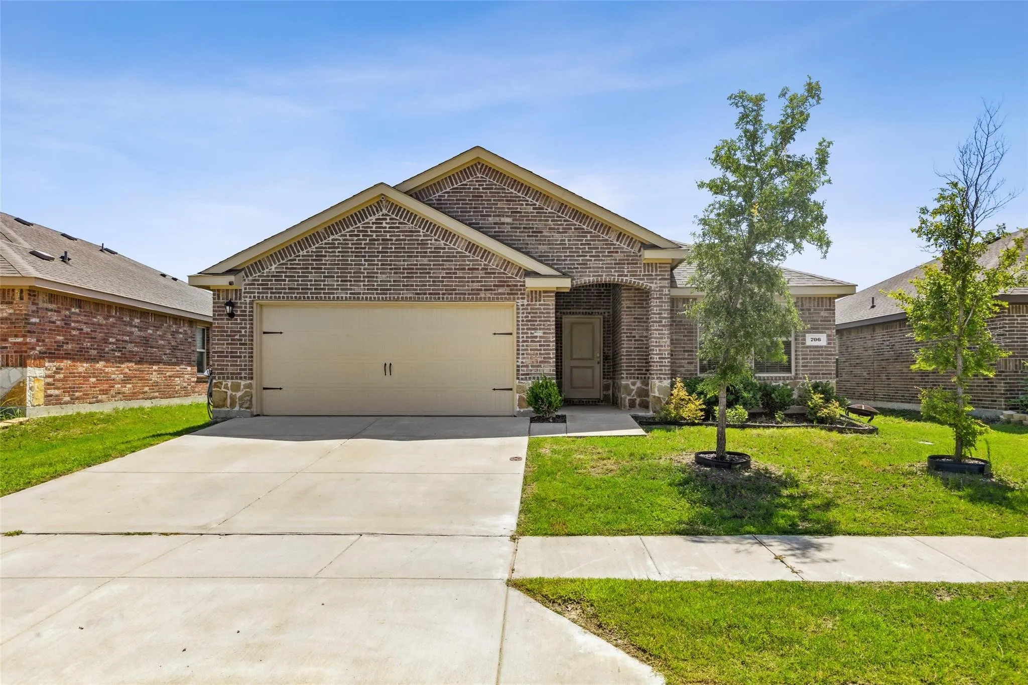 Single Family Residence For Rent in Collin County , 706 Rustic Meadows Trail, Princeton, Texas 75407, 3 Bedroom, 2 Bathroom, 2 Garage spaces, 1,656 Sqft, built in 2018, mls#21402534, Real Estate Agent in Princeton, Homes For Rent in Collin county, Homes For Rent in Princeton, Realtor in Princeton Texas, Real Estate Brokerage Independent Realty Texas, Luminita Cordes Realtor
