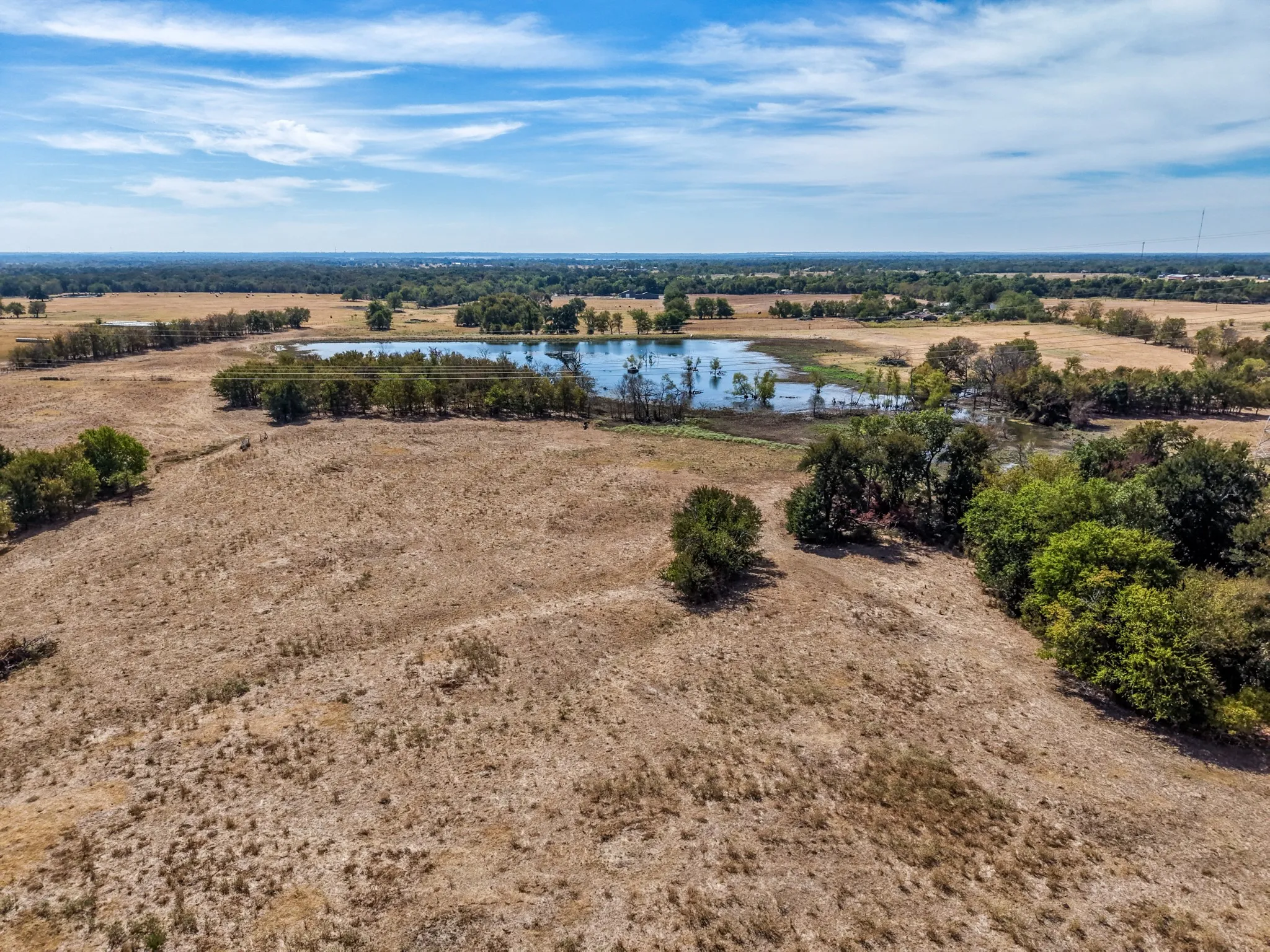 Farm For Sale in Hopkins County , 297 County Road 4820, Sulphur Springs, Texas 75482, 2 Bedroom, 2 Bathroom, 2 Garage spaces, 1,360 Sqft, built in 2023, mls#21398713, Real Estate Agent in Sulphur Springs, Homes For Sale in Hopkins county, Homes For Sale in Sulphur Springs, Realtor in Sulphur Springs Texas, Real Estate Brokerage Independent Realty Texas, Luminita Cordes Realtor