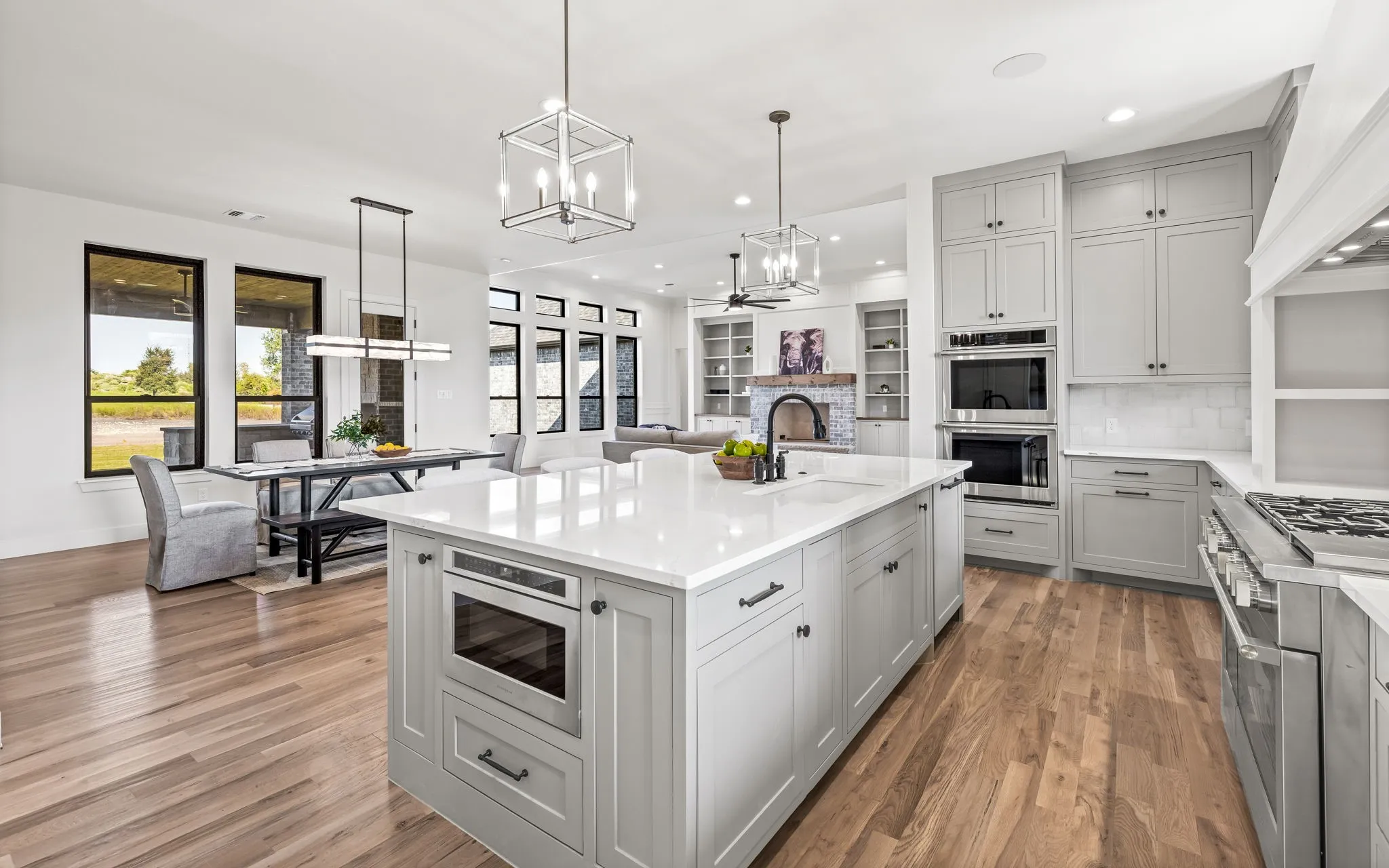 Double Ovens and Built in Microwave