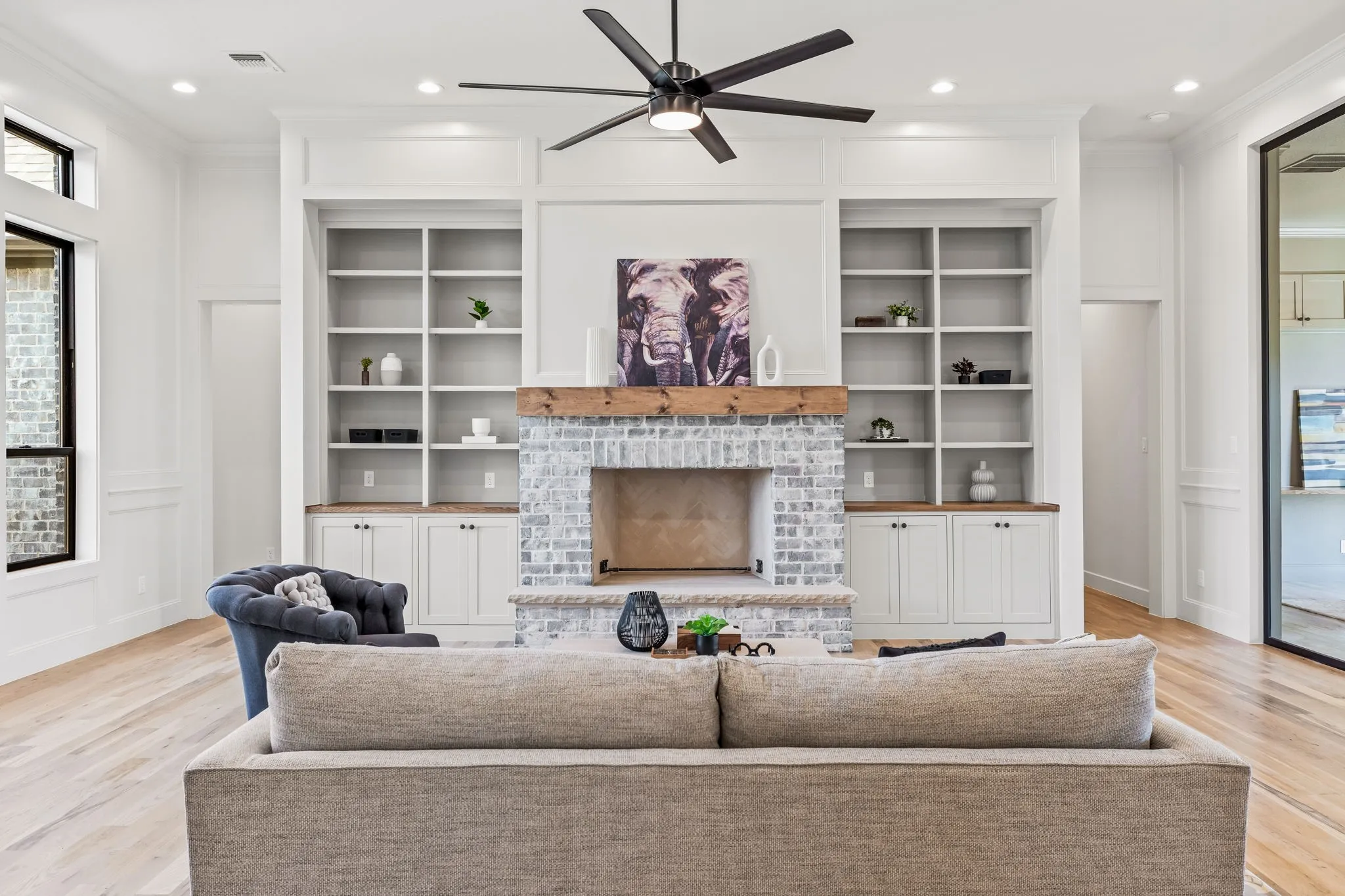 Single Family Residence For Sale in Parker County , 2005 Meadowlark Court, Aledo, Texas 76008, 4 Bedroom, 5 Bathroom, 3 Garage spaces, 4,413 Sqft, built in 2025, mls#21402457, Real Estate Agent in Aledo, Homes For Sale in Parker county, Homes For Sale in Aledo, Realtor in Aledo Texas, Real Estate Brokerage Independent Realty Texas, Luminita Cordes Realtor