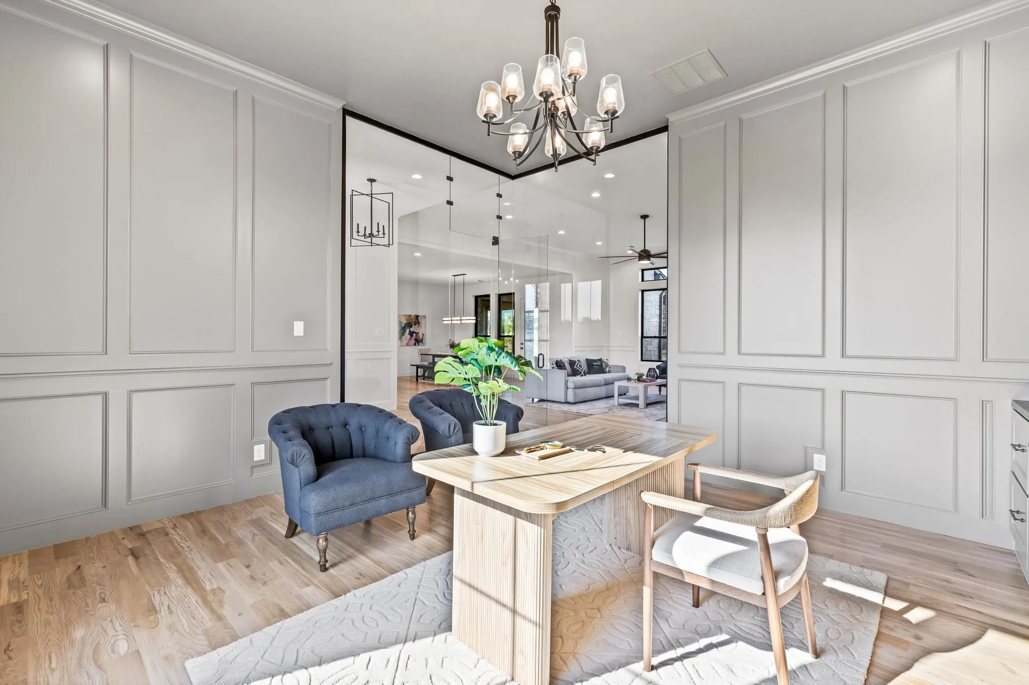 Study with Custom Drench Paint and Trim
