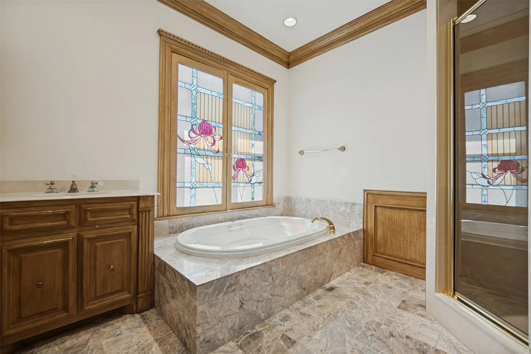 Single Family Residence For Sale in Dallas County , 3817 Miramar Avenue, Highland Park, Texas 75205, 5 Bedroom, 7 Bathroom, 4 Garage spaces, 8,796 Sqft, built in 1994, mls#21393376, Real Estate Agent in Highland Park, Homes For Sale in Dallas county, Homes For Sale in Highland Park, Realtor in Highland Park Texas, Real Estate Brokerage Independent Realty Texas, Luminita Cordes Realtor