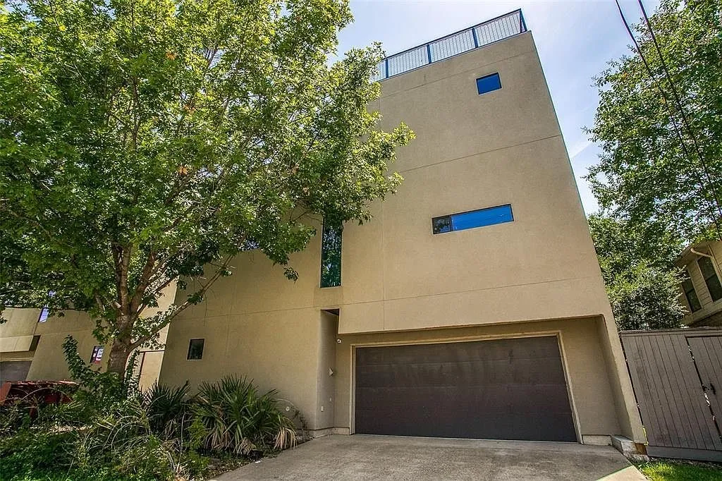 Townhouse For Rent in Dallas County , 4230 Munger Avenue C, Dallas, Texas 75204, 2 Bedroom, 3 Bathroom, 1 Garage spaces, 2,116 Sqft, built in 2005, mls#21402542, Real Estate Agent in Dallas, Homes For Rent in Dallas county, Homes For Rent in Dallas, Realtor in Dallas Texas, Real Estate Brokerage Independent Realty Texas, Luminita Cordes Realtor