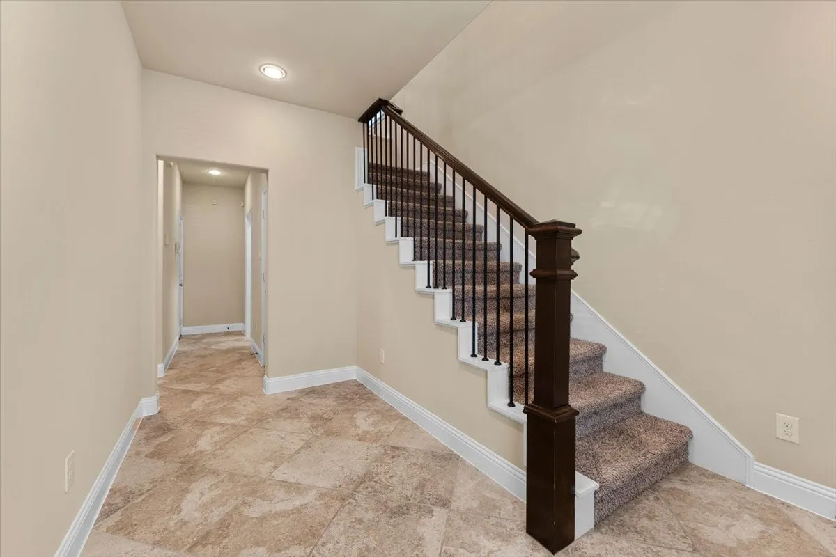 Single Family Residence For Rent in Denton County , 290 Almanor Street, Lewisville, Texas 75056, 3 Bedroom, 4 Bathroom, 2 Garage spaces, 2,079 Sqft, built in 2017, mls#21401702, Real Estate Agent in Lewisville, Homes For Rent in Denton county, Homes For Rent in Lewisville, Realtor in Lewisville Texas, Real Estate Brokerage Independent Realty Texas, Luminita Cordes Realtor