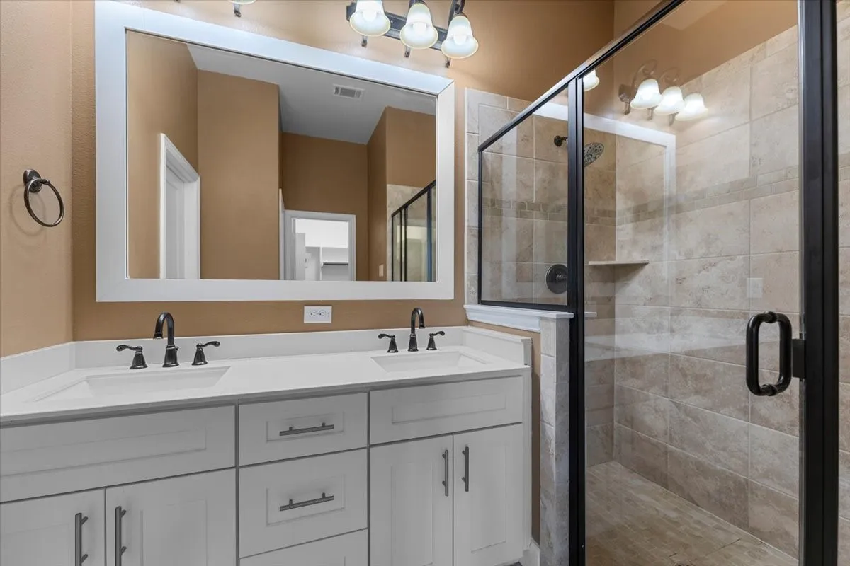 Single Family Residence For Rent in Denton County , 290 Almanor Street, Lewisville, Texas 75056, 3 Bedroom, 4 Bathroom, 2 Garage spaces, 2,079 Sqft, built in 2017, mls#21401702, Real Estate Agent in Lewisville, Homes For Rent in Denton county, Homes For Rent in Lewisville, Realtor in Lewisville Texas, Real Estate Brokerage Independent Realty Texas, Luminita Cordes Realtor
