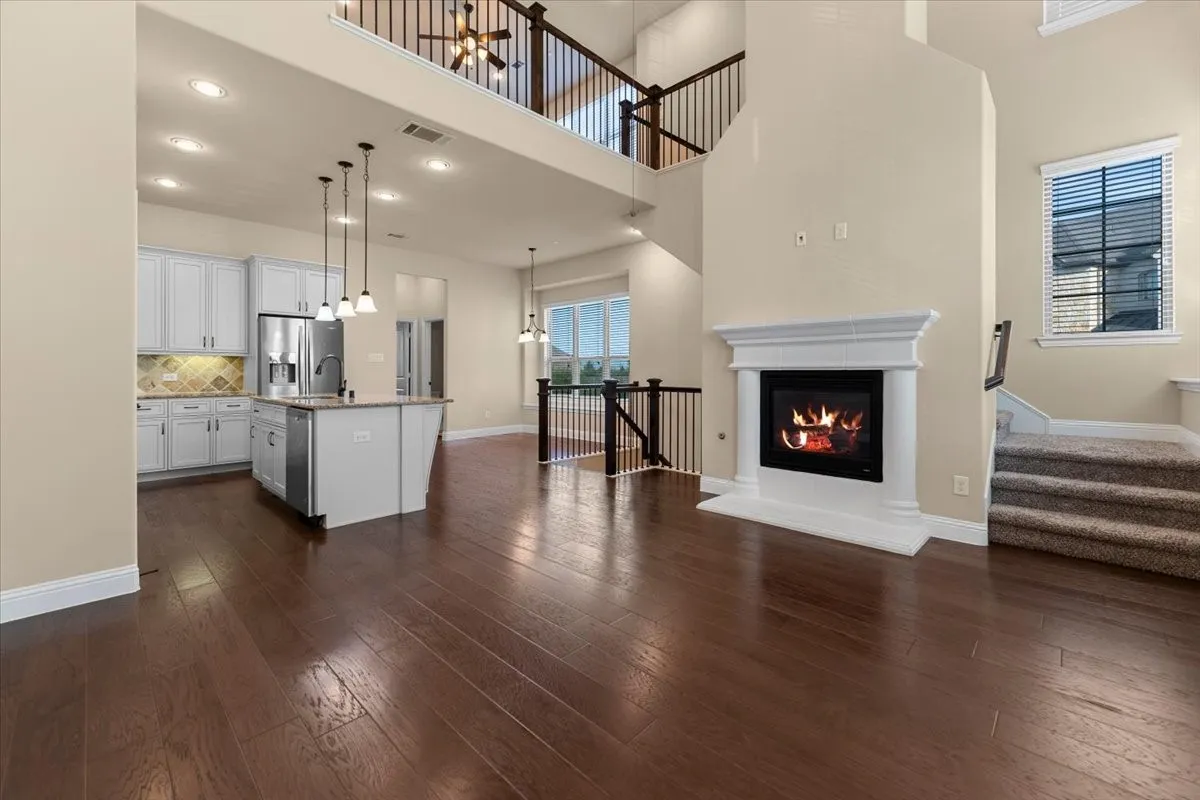 Single Family Residence For Rent in Denton County , 290 Almanor Street, Lewisville, Texas 75056, 3 Bedroom, 4 Bathroom, 2 Garage spaces, 2,079 Sqft, built in 2017, mls#21401702, Real Estate Agent in Lewisville, Homes For Rent in Denton county, Homes For Rent in Lewisville, Realtor in Lewisville Texas, Real Estate Brokerage Independent Realty Texas, Luminita Cordes Realtor