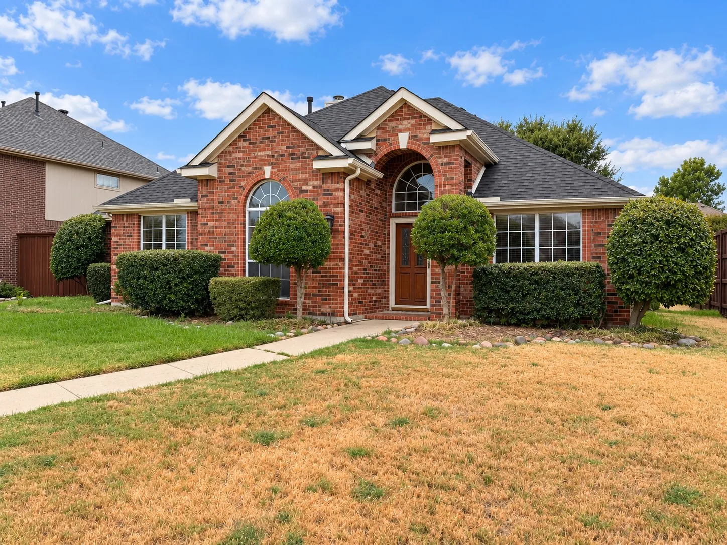 Single Family Residence For Rent in Collin County , 2504 Indian Paint Drive, Plano, Texas 75025, 4 Bedroom, 2 Bathroom, 2 Garage spaces, 2,138 Sqft, built in 1996, mls#21399927, Real Estate Agent in Plano, Homes For Rent in Collin county, Homes For Rent in Plano, Realtor in Plano Texas, Real Estate Brokerage Independent Realty Texas, Luminita Cordes Realtor