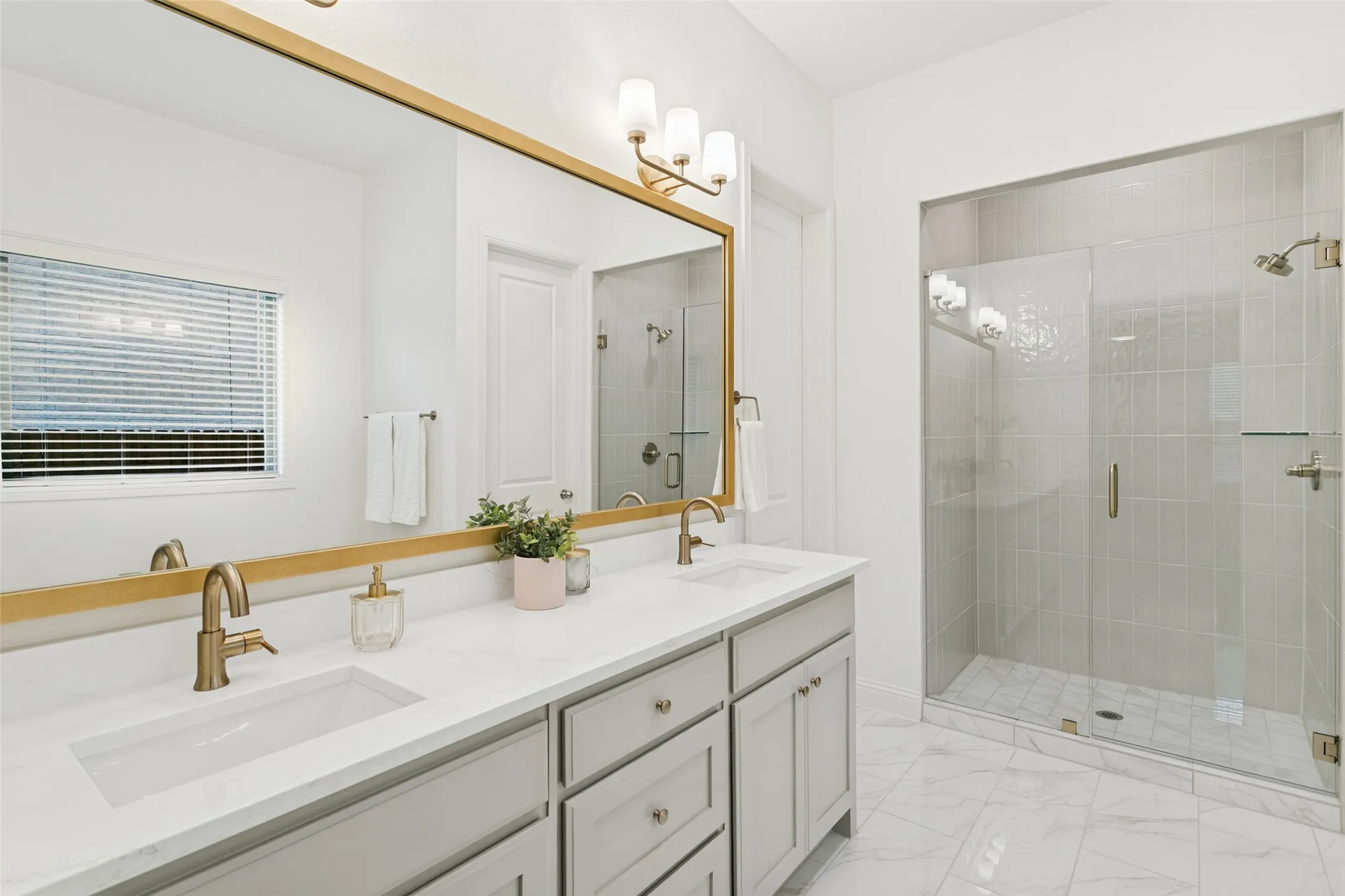 Single Family Residence For Sale in Parker County , 808 Mallard Drive, Aledo, Texas 76008, 3 Bedroom, 2 Bathroom, 2 Garage spaces, 2,066 Sqft, built in 2026, mls#21402473, Real Estate Agent in Aledo, Homes For Sale in Parker county, Homes For Sale in Aledo, Realtor in Aledo Texas, Real Estate Brokerage Independent Realty Texas, Luminita Cordes Realtor