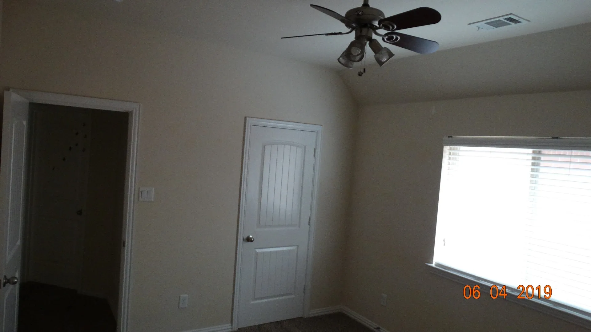 Single Family Residence For Rent in Collin County , 3412 PORTER CREEK, Plano, Texas 75025, 3 Bedroom, 3 Bathroom, 2 Garage spaces, 2,229 Sqft, built in 2010, mls#21402547, Real Estate Agent in Plano, Homes For Rent in Collin county, Homes For Rent in Plano, Realtor in Plano Texas, Real Estate Brokerage Independent Realty Texas, Luminita Cordes Realtor