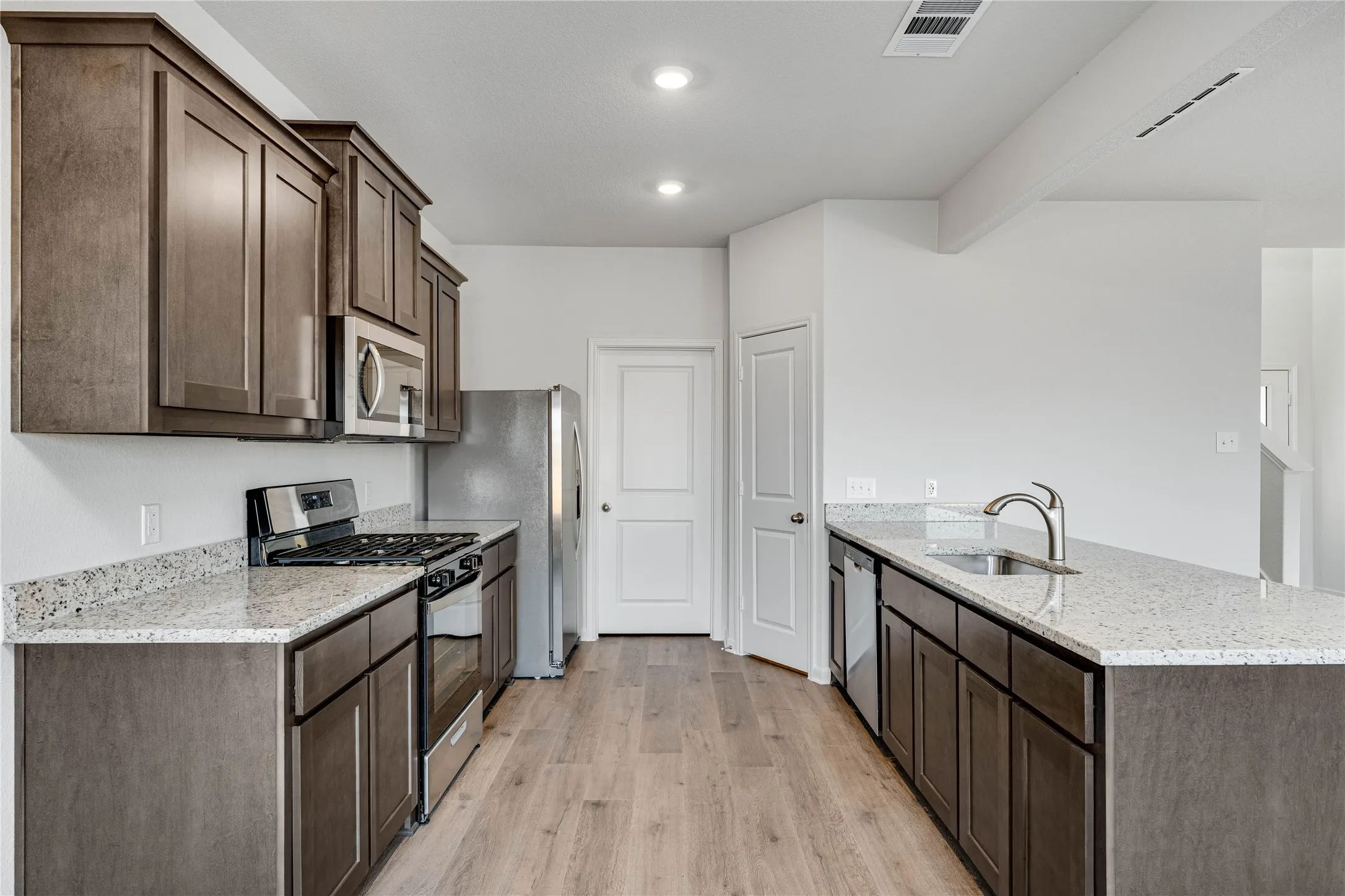 Single Family Residence For Rent in Tarrant County , 11156 Santana Drive, Fort Worth, Texas 76108, 4 Bedroom, 3 Bathroom, 2 Garage spaces, 2,235 Sqft, built in 2026, mls#21402549, Real Estate Agent in Fort Worth, Homes For Rent in Tarrant county, Homes For Rent in Fort Worth, Realtor in Fort Worth Texas, Real Estate Brokerage Independent Realty Texas, Luminita Cordes Realtor
