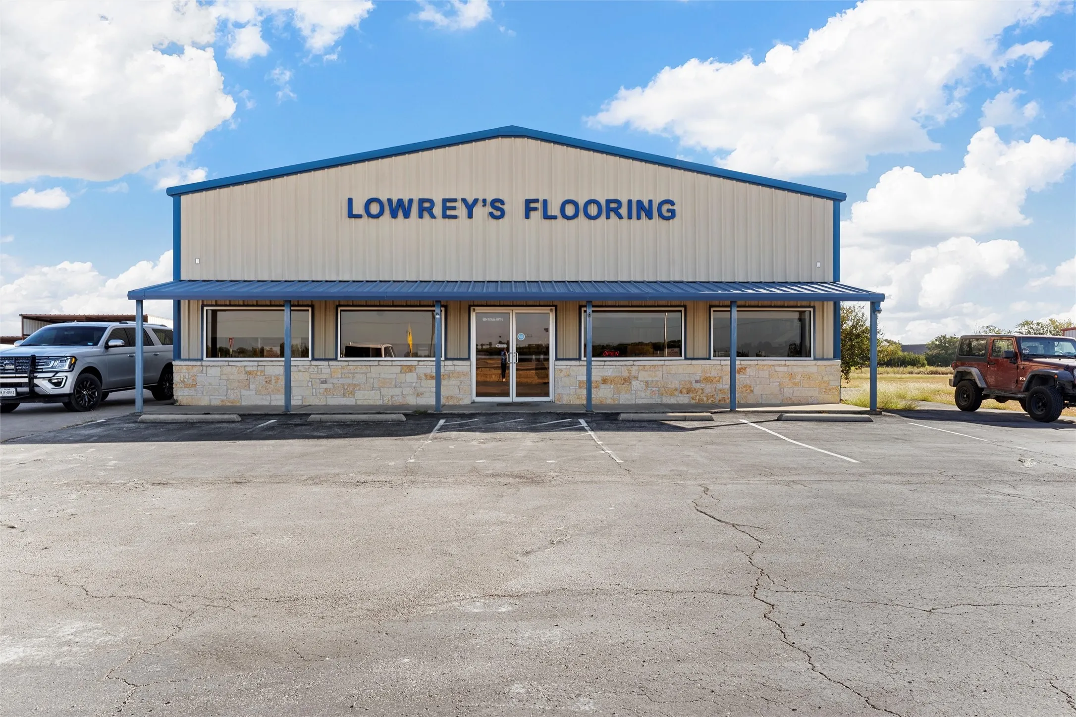 Retail For Rent in Mc Lennan County , 6604 N State Highway 6, Woodway, Texas 76712, 0, 0, Garage spaces, 0 Sqft, built in 2005, mls#21393287, Real Estate Agent in Woodway, Homes For Rent in Mc Lennan county, Homes For Rent in Woodway, Realtor in Woodway Texas, Real Estate Brokerage Independent Realty Texas, Luminita Cordes Realtor