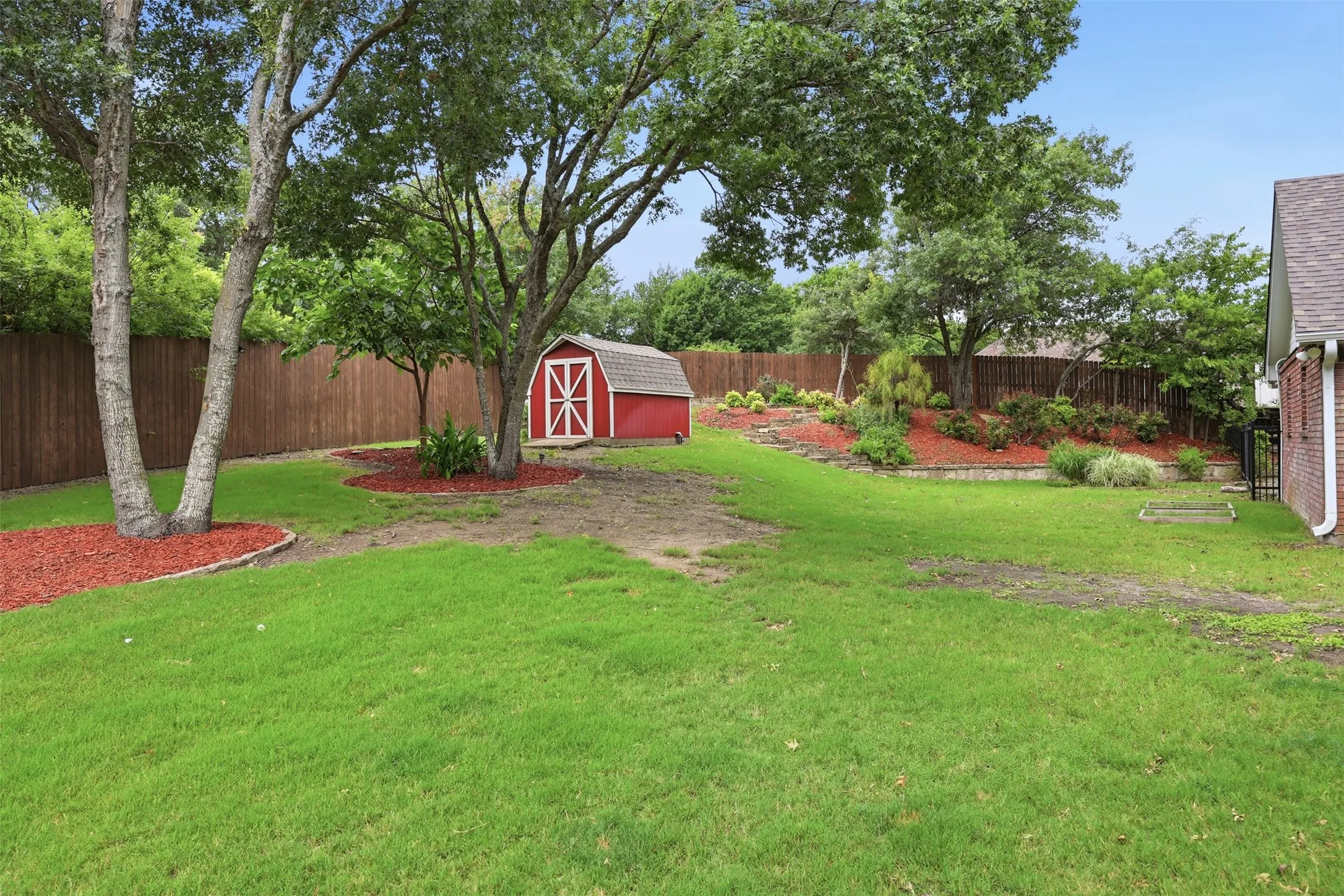 Single Family Residence For Rent in Parker County , 3622 Cliff View Loop, Weatherford, Texas 76087, 4 Bedroom, 3 Bathroom, 3 Garage spaces, 3,050 Sqft, built in 1997, mls#21401510, Real Estate Agent in Weatherford, Homes For Rent in Parker county, Homes For Rent in Weatherford, Realtor in Weatherford Texas, Real Estate Brokerage Independent Realty Texas, Luminita Cordes Realtor