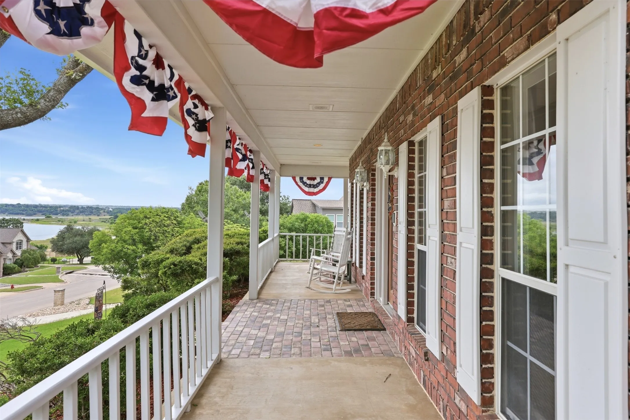 Single Family Residence For Rent in Parker County , 3622 Cliff View Loop, Weatherford, Texas 76087, 4 Bedroom, 3 Bathroom, 3 Garage spaces, 3,050 Sqft, built in 1997, mls#21401510, Real Estate Agent in Weatherford, Homes For Rent in Parker county, Homes For Rent in Weatherford, Realtor in Weatherford Texas, Real Estate Brokerage Independent Realty Texas, Luminita Cordes Realtor