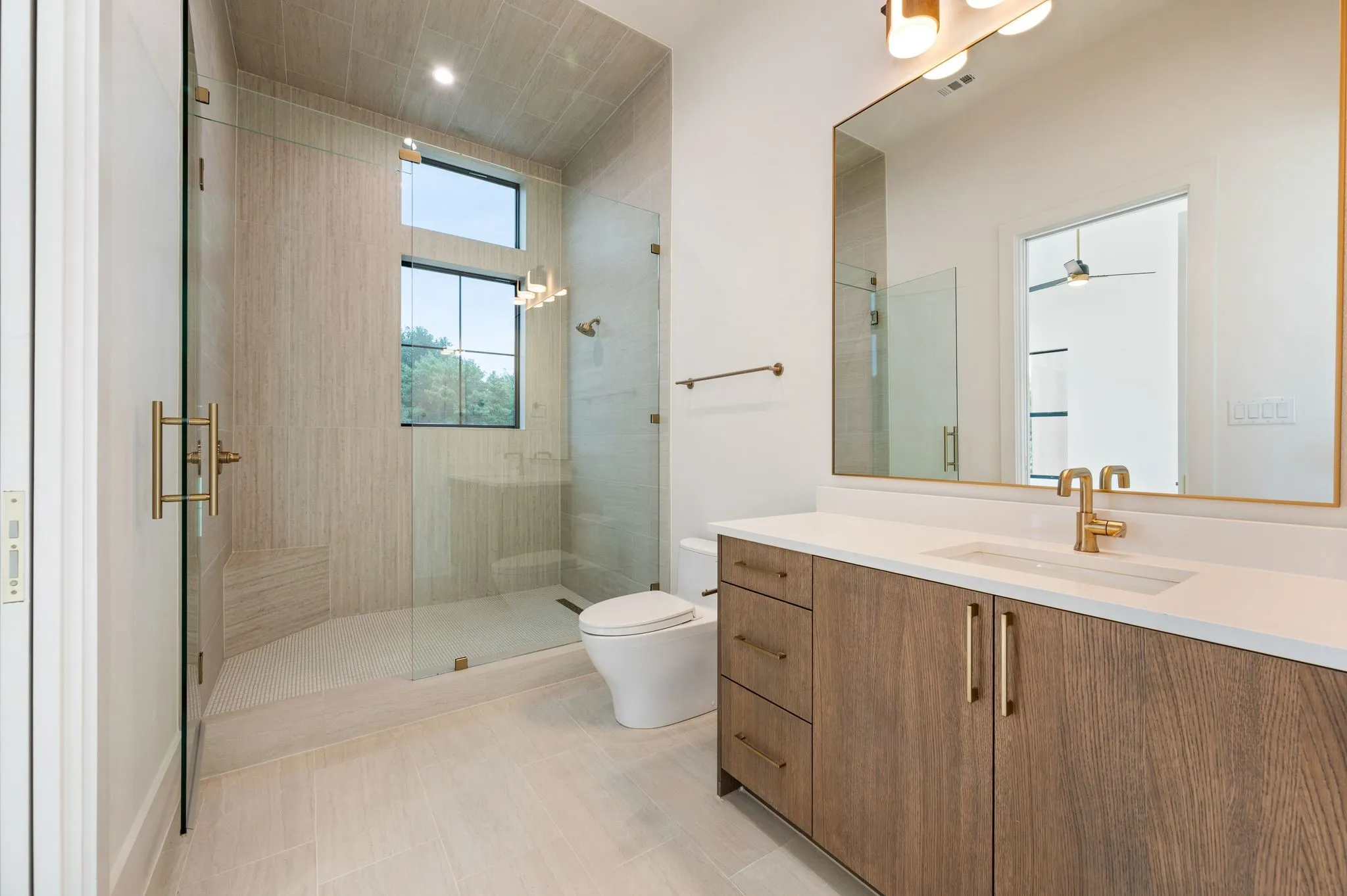 Townhouse For Rent in Tarrant County , 111 Beldonia Court, Trophy Club, Texas 76262, 3 Bedroom, 4 Bathroom, 2 Garage spaces, 3,315 Sqft, built in 2026, mls#21402383, Real Estate Agent in Trophy Club, Homes For Rent in Tarrant county, Homes For Rent in Trophy Club, Realtor in Trophy Club Texas, Real Estate Brokerage Independent Realty Texas, Luminita Cordes Realtor