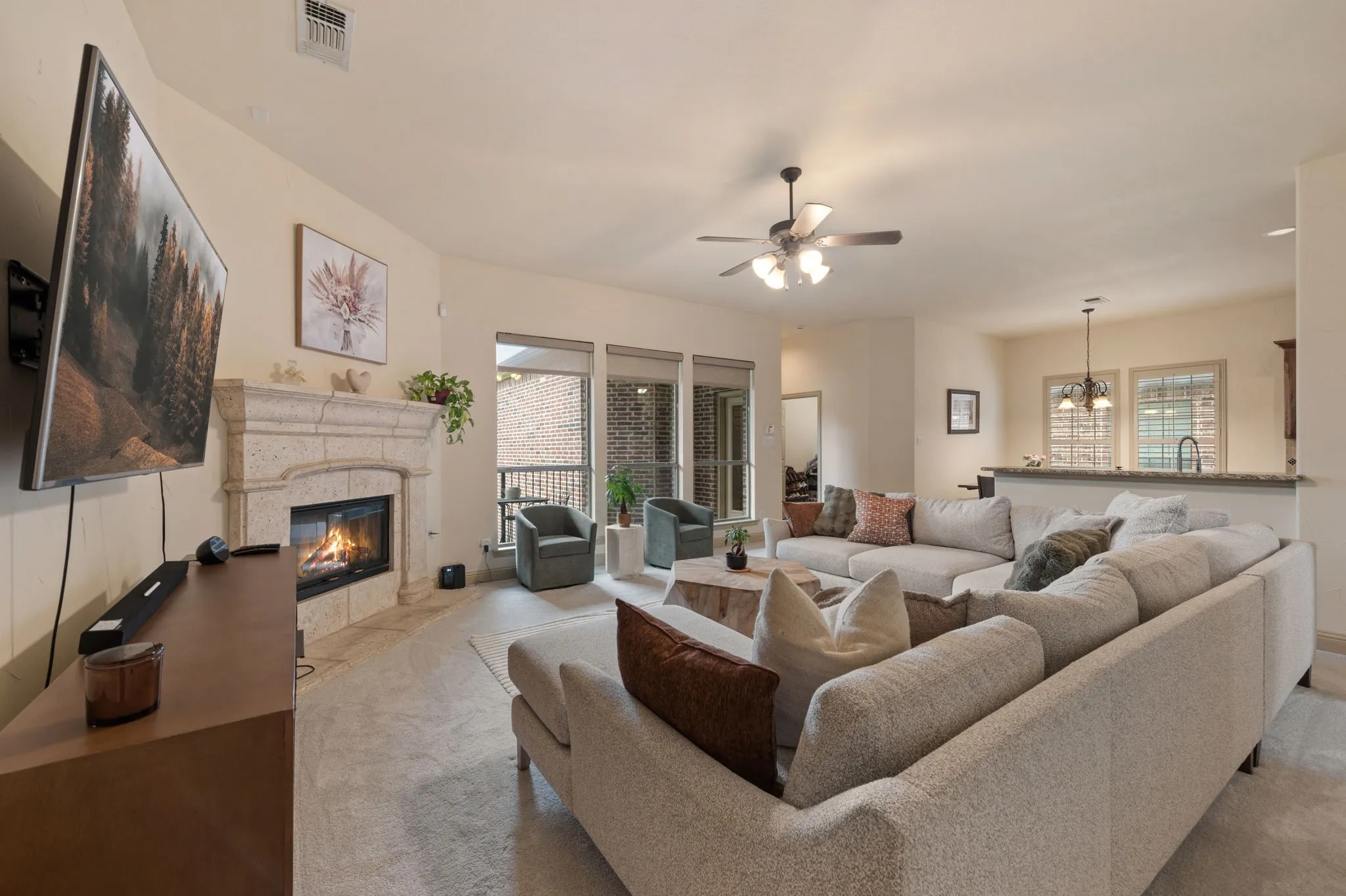 Single Family Residence For Sale in Denton County , 2241 Magic Mantle Drive, Lewisville, Texas 75056, 4 Bedroom, 3 Bathroom, 2 Garage spaces, 3,196 Sqft, built in 2007, mls#21401870, Real Estate Agent in Lewisville, Homes For Sale in Denton county, Homes For Sale in Lewisville, Realtor in Lewisville Texas, Real Estate Brokerage Independent Realty Texas, Luminita Cordes Realtor