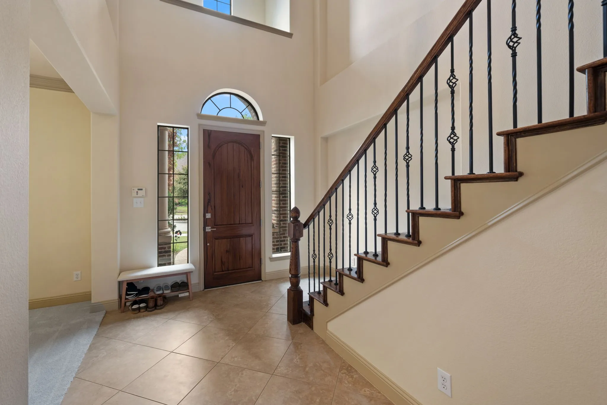 Single Family Residence For Sale in Denton County , 2241 Magic Mantle Drive, Lewisville, Texas 75056, 4 Bedroom, 3 Bathroom, 2 Garage spaces, 3,196 Sqft, built in 2007, mls#21401870, Real Estate Agent in Lewisville, Homes For Sale in Denton county, Homes For Sale in Lewisville, Realtor in Lewisville Texas, Real Estate Brokerage Independent Realty Texas, Luminita Cordes Realtor