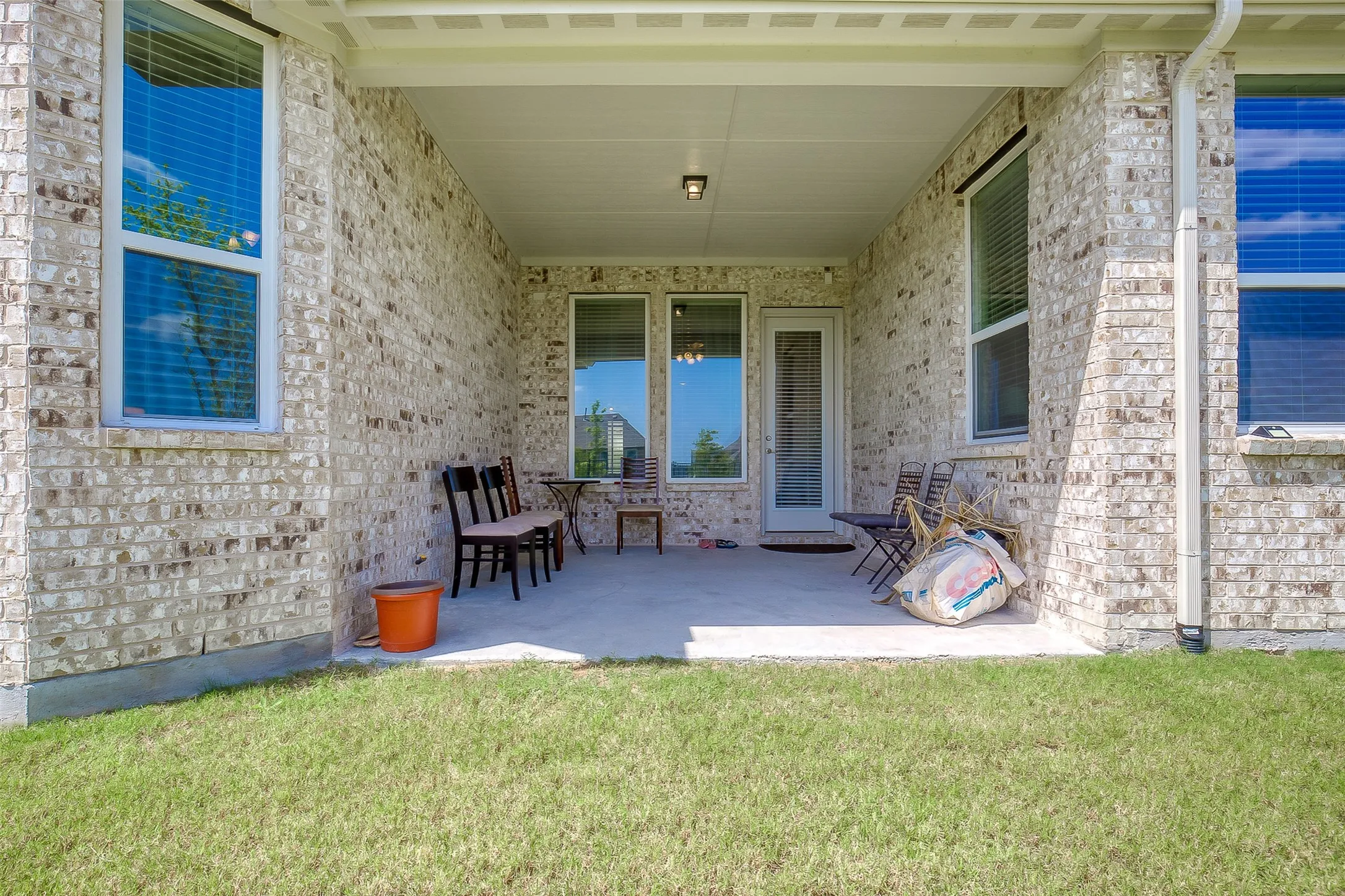 Single Family Residence For Rent in Collin County , 8504 Pine Valley Drive, Mc Kinney, Texas 75070, 4 Bedroom, 4 Bathroom, 2 Garage spaces, 2,734 Sqft, built in 2018, mls#21402527, Real Estate Agent in Mc Kinney, Homes For Rent in Collin county, Homes For Rent in Mc Kinney, Realtor in Mc Kinney Texas, Real Estate Brokerage Independent Realty Texas, Luminita Cordes Realtor