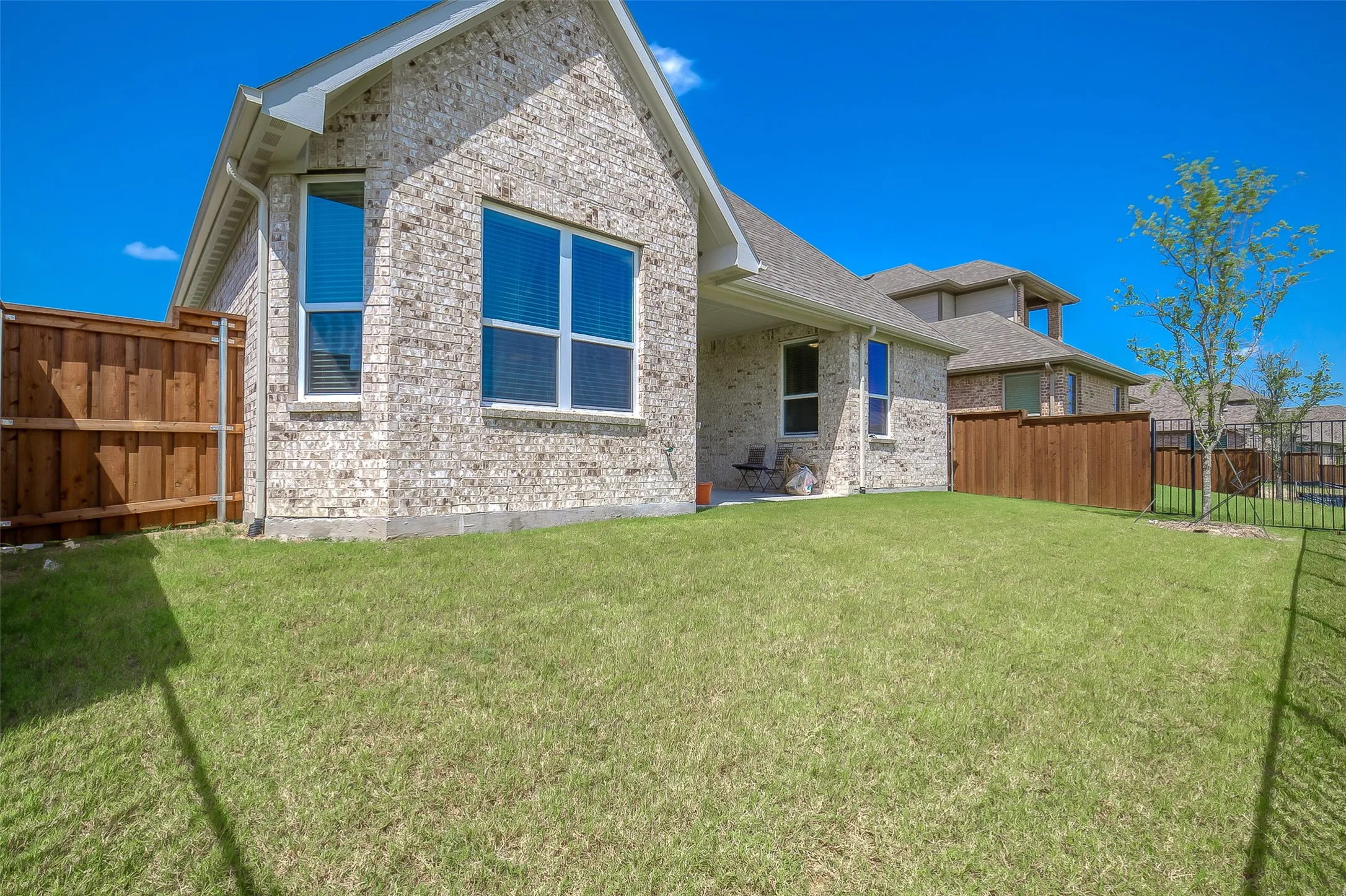 Single Family Residence For Rent in Collin County , 8504 Pine Valley Drive, Mc Kinney, Texas 75070, 4 Bedroom, 4 Bathroom, 2 Garage spaces, 2,734 Sqft, built in 2018, mls#21402527, Real Estate Agent in Mc Kinney, Homes For Rent in Collin county, Homes For Rent in Mc Kinney, Realtor in Mc Kinney Texas, Real Estate Brokerage Independent Realty Texas, Luminita Cordes Realtor
