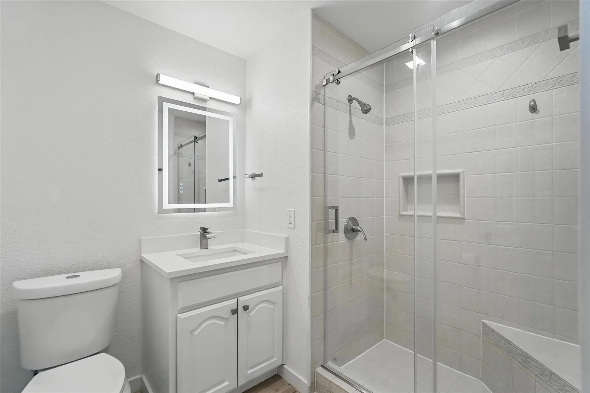 Updated Primary Bathroom