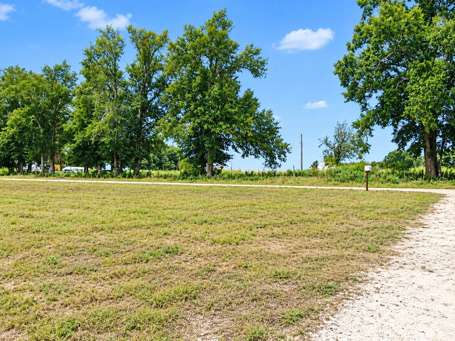 Single Family Residence For Sale in Freestone County , 113 N County Road 681, Teague, Texas 75860, 3 Bedroom, 2 Bathroom, Garage spaces, 1,792 Sqft, built in 2022, mls#21401823, Real Estate Agent in Teague, Homes For Sale in Freestone county, Homes For Sale in Teague, Realtor in Teague Texas, Real Estate Brokerage Independent Realty Texas, Luminita Cordes Realtor