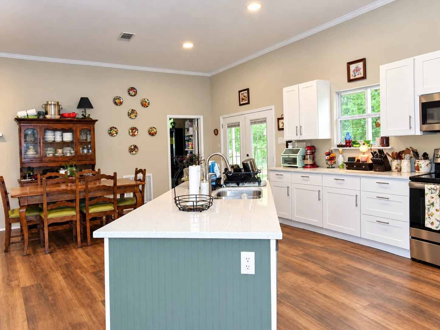 Single Family Residence For Sale in Freestone County , 113 N County Road 681, Teague, Texas 75860, 3 Bedroom, 2 Bathroom, Garage spaces, 1,792 Sqft, built in 2022, mls#21401823, Real Estate Agent in Teague, Homes For Sale in Freestone county, Homes For Sale in Teague, Realtor in Teague Texas, Real Estate Brokerage Independent Realty Texas, Luminita Cordes Realtor