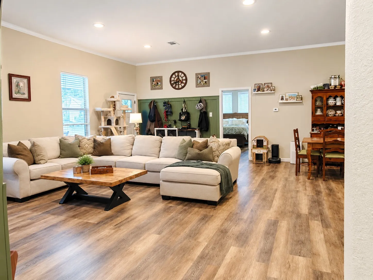Single Family Residence For Sale in Freestone County , 113 N County Road 681, Teague, Texas 75860, 3 Bedroom, 2 Bathroom, Garage spaces, 1,792 Sqft, built in 2022, mls#21401823, Real Estate Agent in Teague, Homes For Sale in Freestone county, Homes For Sale in Teague, Realtor in Teague Texas, Real Estate Brokerage Independent Realty Texas, Luminita Cordes Realtor