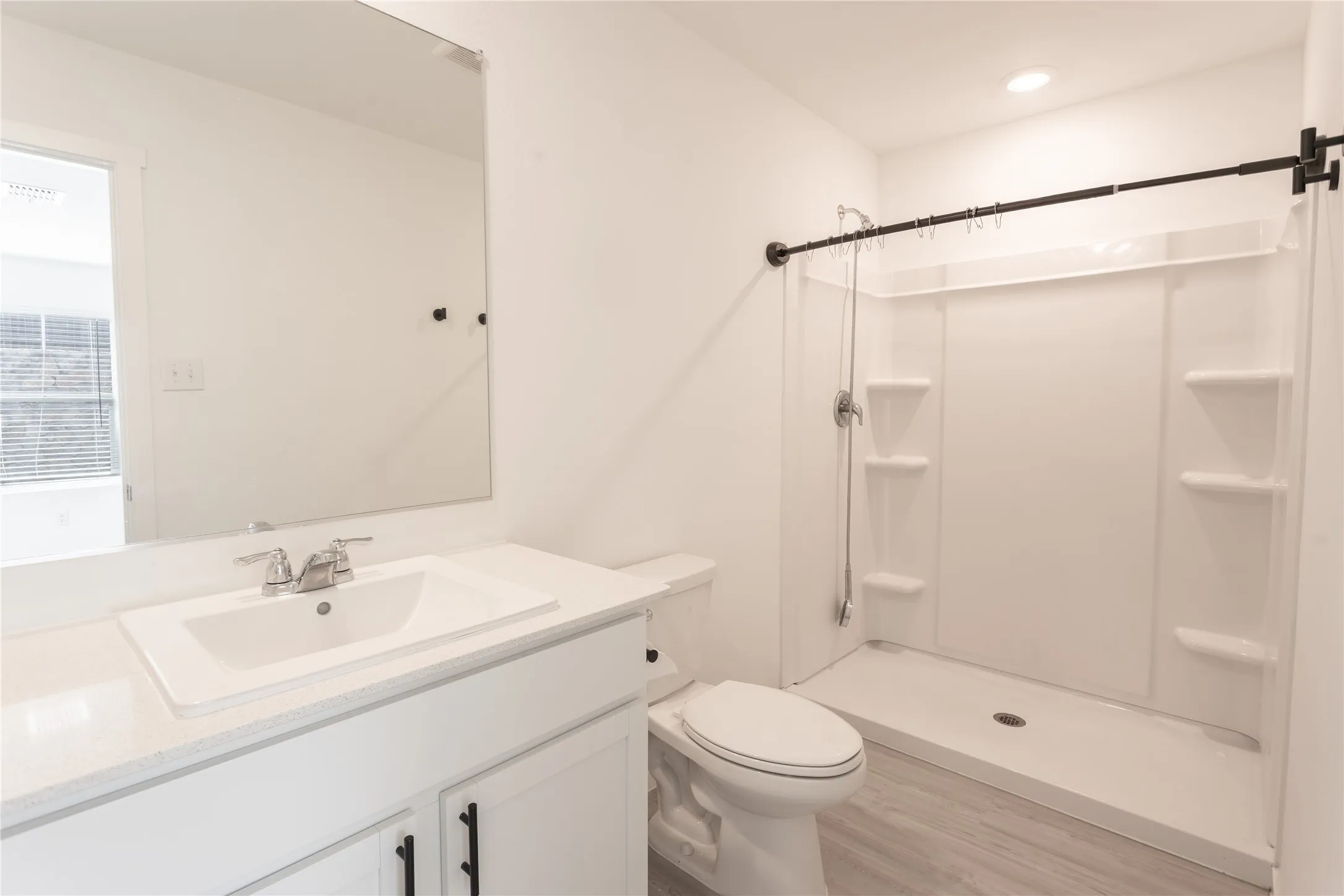 Single Family Residence For Rent in Kaufman County , 1307 Rodeo Circuit Way, Crandall, Texas 75114, 3 Bedroom, 2 Bathroom, 2 Garage spaces, 1,465 Sqft, built in 2024, mls#21382590, Real Estate Agent in Crandall, Homes For Rent in Kaufman county, Homes For Rent in Crandall, Realtor in Crandall Texas, Real Estate Brokerage Independent Realty Texas, Luminita Cordes Realtor