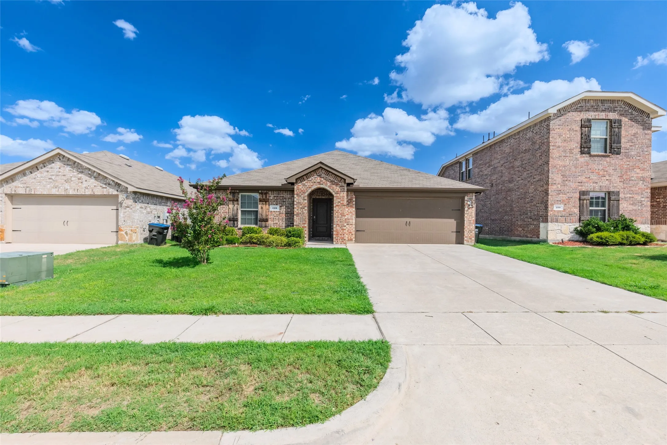 Single Family Residence For Rent in Hunt County , 110 Alydar Lane, Caddo Mills, Texas 75135, 4 Bedroom, 2 Bathroom, 2 Garage spaces, 1,880 Sqft, built in 2020, mls#21402570, Real Estate Agent in Caddo Mills, Homes For Rent in Hunt county, Homes For Rent in Caddo Mills, Realtor in Caddo Mills Texas, Real Estate Brokerage Independent Realty Texas, Luminita Cordes Realtor