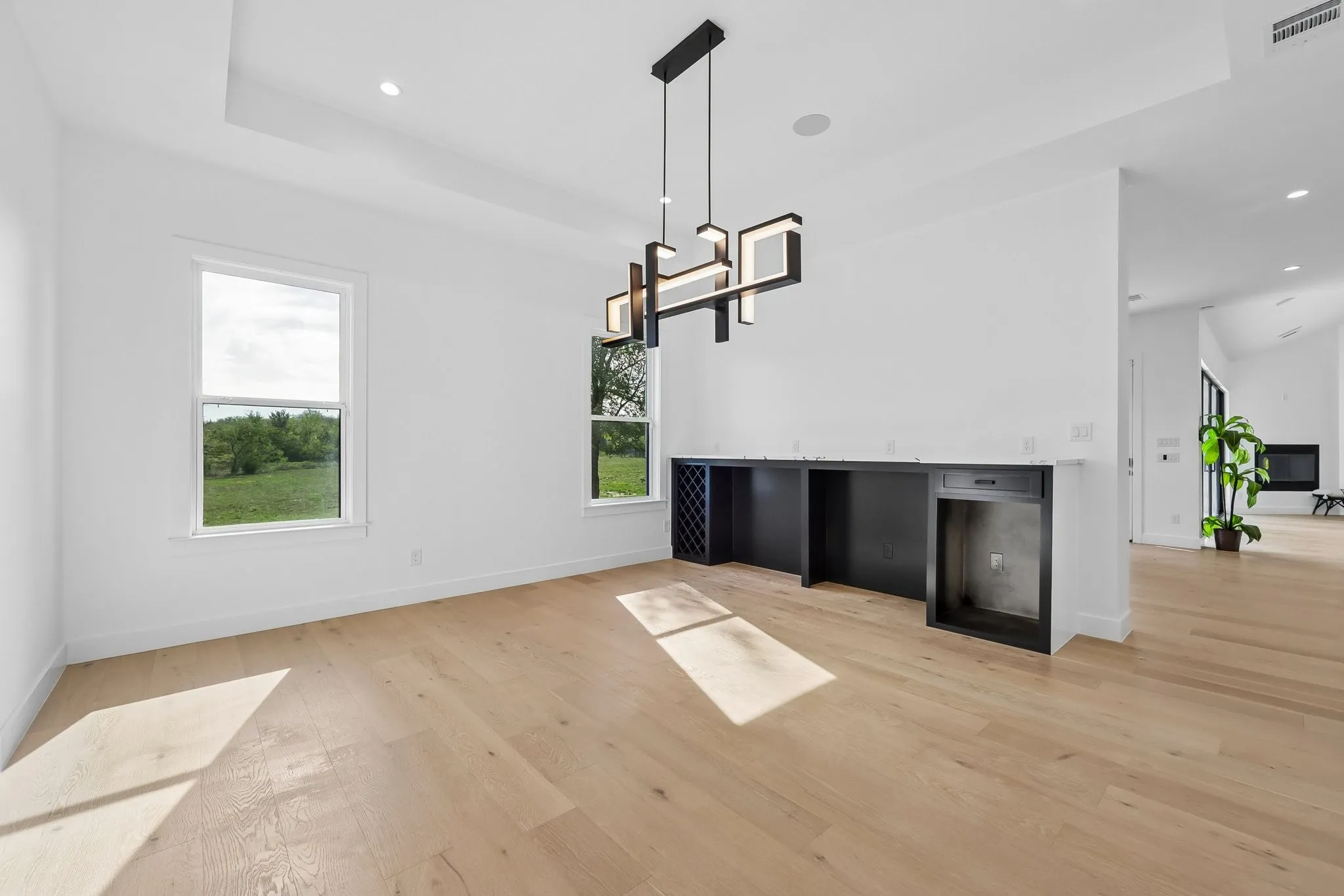 Single Family Residence For Sale in Hunt County , 6293 Blackjack Oak, Royse City, Texas 75189, 5 Bedroom, 5 Bathroom, 3 Garage spaces, 676 Sqft, built in 2023, mls#21402568, Real Estate Agent in Royse City, Homes For Sale in Hunt county, Homes For Sale in Royse City, Realtor in Royse City Texas, Real Estate Brokerage Independent Realty Texas, Luminita Cordes Realtor