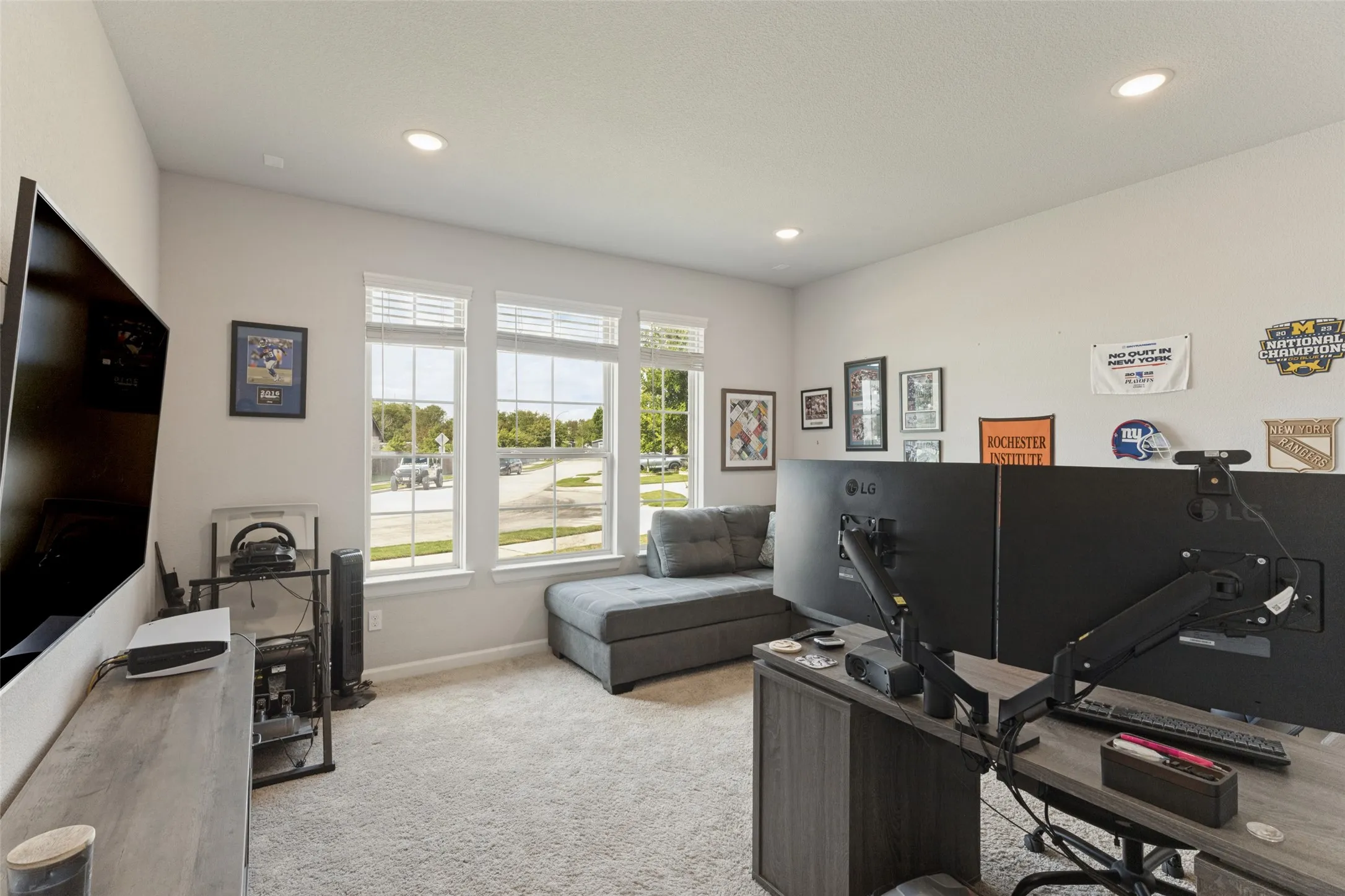 Secondary Living Room Suite Layout