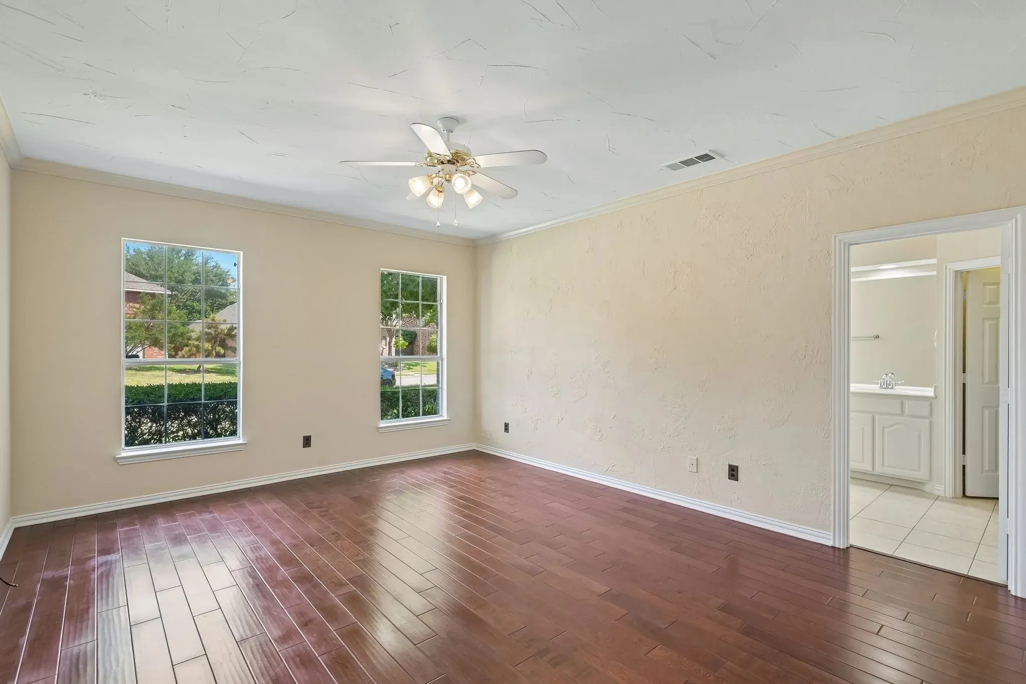 Single Family Residence For Rent in Dallas County , 525 Blackfield Drive, Coppell, Texas 75019, 4 Bedroom, 4 Bathroom, 2 Garage spaces, 3,285 Sqft, built in 1997, mls#21401098, Real Estate Agent in Coppell, Homes For Rent in Dallas county, Homes For Rent in Coppell, Realtor in Coppell Texas, Real Estate Brokerage Independent Realty Texas, Luminita Cordes Realtor