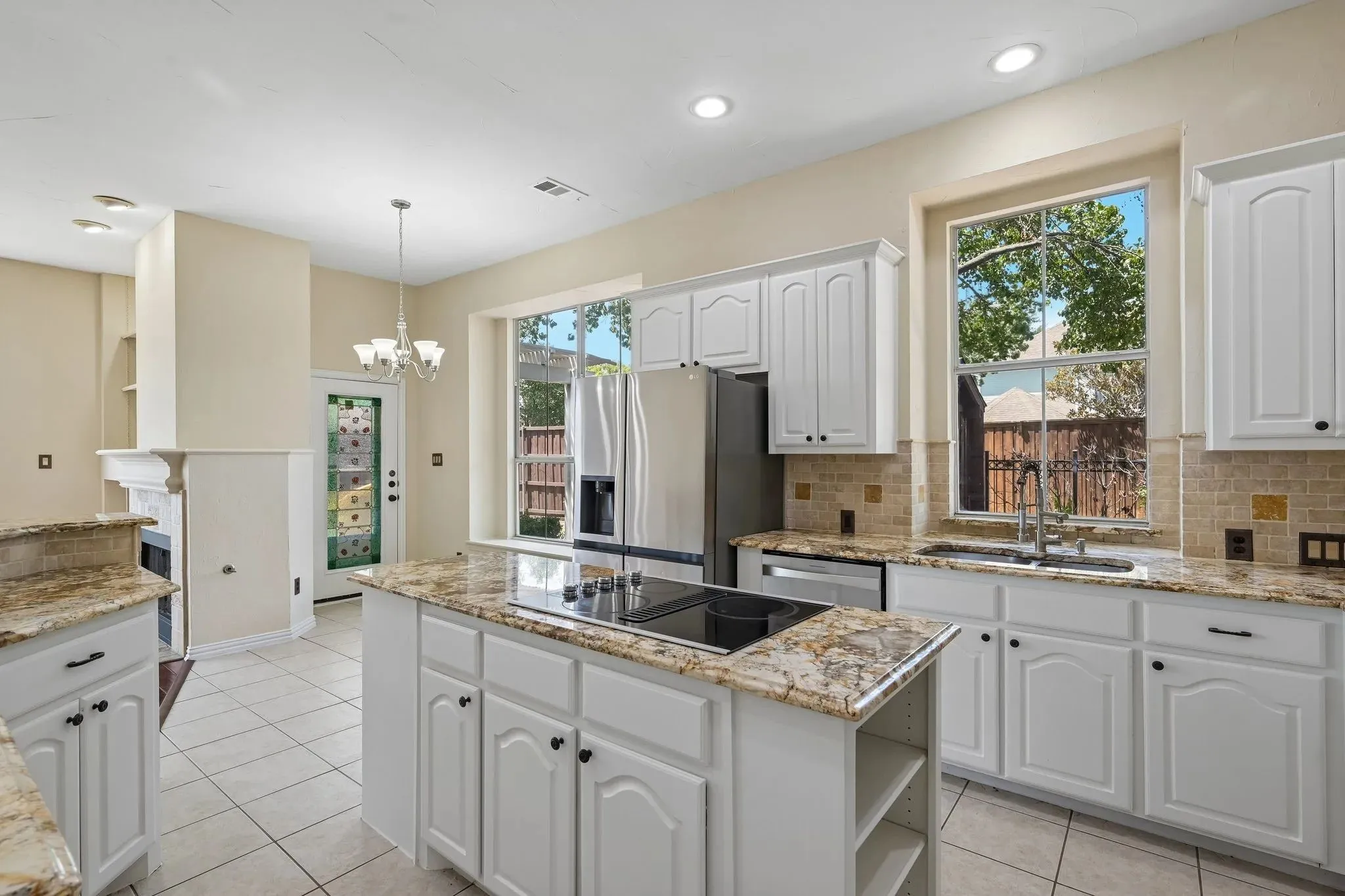 Single Family Residence For Rent in Dallas County , 525 Blackfield Drive, Coppell, Texas 75019, 4 Bedroom, 4 Bathroom, 2 Garage spaces, 3,285 Sqft, built in 1997, mls#21401098, Real Estate Agent in Coppell, Homes For Rent in Dallas county, Homes For Rent in Coppell, Realtor in Coppell Texas, Real Estate Brokerage Independent Realty Texas, Luminita Cordes Realtor
