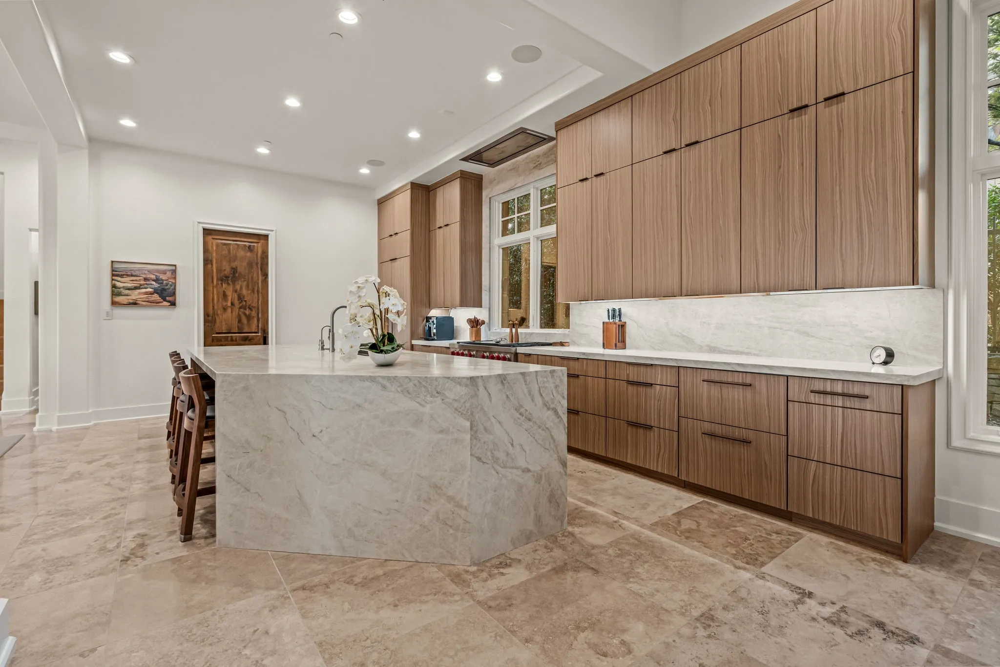 Single Family Residence For Sale in Tarrant County , 2317 Cedar Elm Terrace, Westlake, Texas 76262, 3 Bedroom, 5 Bathroom, 3 Garage spaces, 4,779 Sqft, built in 2005, mls#21402143, Real Estate Agent in Westlake, Homes For Sale in Tarrant county, Homes For Sale in Westlake, Realtor in Westlake Texas, Real Estate Brokerage Independent Realty Texas, Luminita Cordes Realtor
