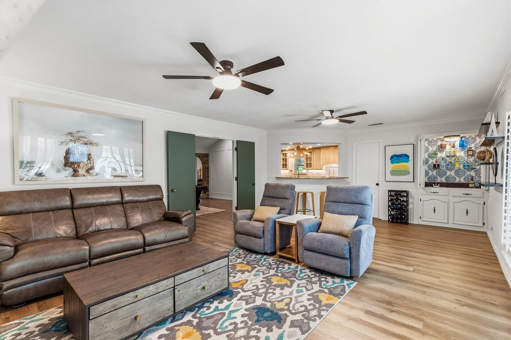 Single Family Residence For Sale in Collin County , 2904 Foxboro Drive, Richardson, Texas 75082, 3 Bedroom, 3 Bathroom, 2 Garage spaces, 2,649 Sqft, built in 1977, mls#21398492, Real Estate Agent in Richardson, Homes For Sale in Collin county, Homes For Sale in Richardson, Realtor in Richardson Texas, Real Estate Brokerage Independent Realty Texas, Luminita Cordes Realtor