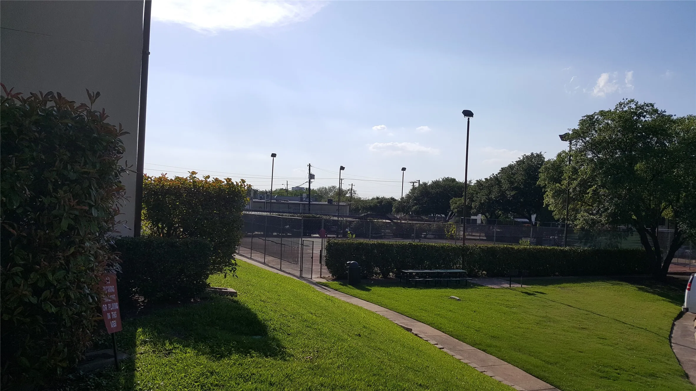 Condominium For Sale in Dallas County , 11450 Audelia Road 307, Dallas, Texas 75243, 3 Bedroom, 2 Bathroom, Garage spaces, 1,237 Sqft, built in 1980, mls#21402596, Real Estate Agent in Dallas, Homes For Sale in Dallas county, Homes For Sale in Dallas, Realtor in Dallas Texas, Real Estate Brokerage Independent Realty Texas, Luminita Cordes Realtor