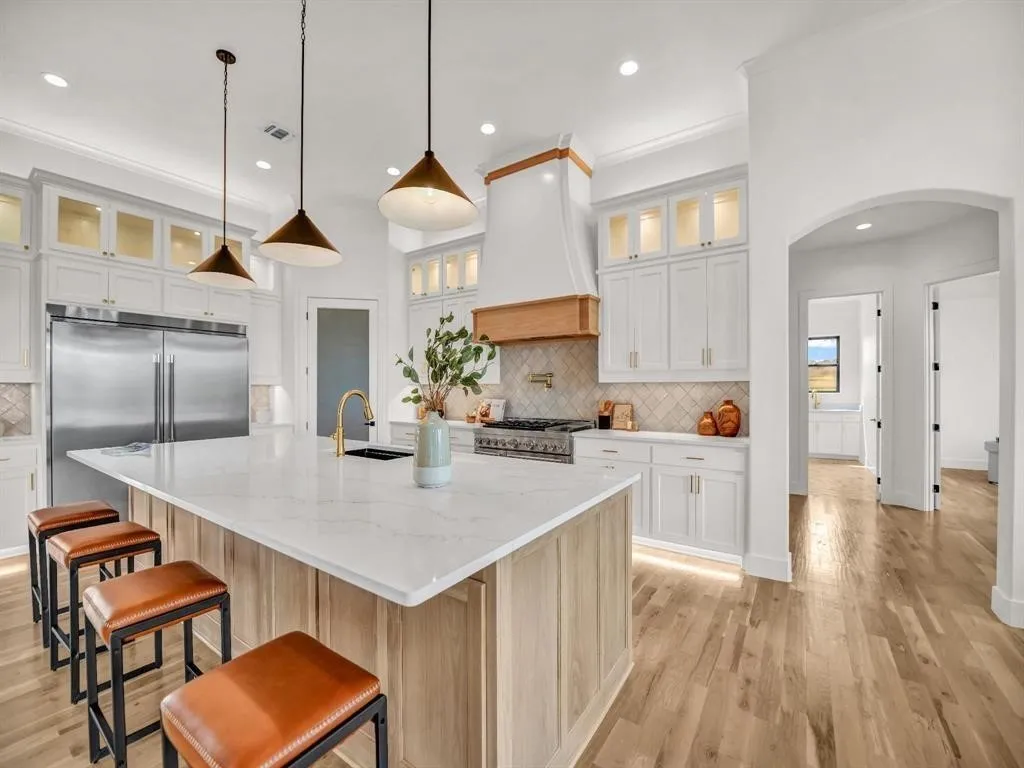 Single Family Residence For Sale in Parker County , 5021 Frost Creek, Aledo, Texas 76008, 4 Bedroom, 4 Bathroom, 3 Garage spaces, 3,659 Sqft, built in 2025, mls#21402595, Real Estate Agent in Aledo, Homes For Sale in Parker county, Homes For Sale in Aledo, Realtor in Aledo Texas, Real Estate Brokerage Independent Realty Texas, Luminita Cordes Realtor