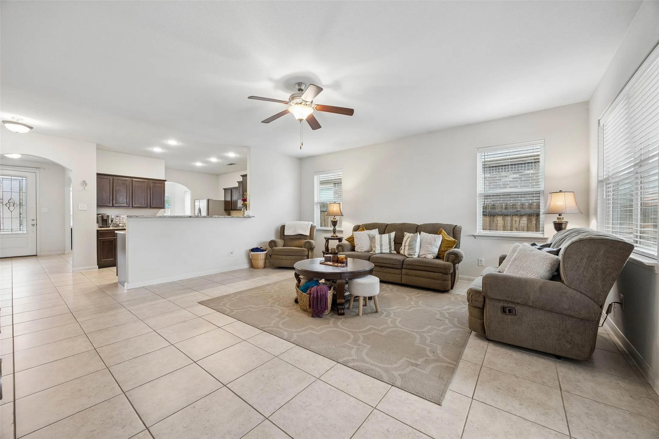 Single Family Residence For Sale in Denton County , 1005 Princewood Drive, Denton, Texas 76207, 3 Bedroom, 2 Bathroom, 2 Garage spaces, 1,927 Sqft, built in 2018, mls#21402062, Real Estate Agent in Denton, Homes For Sale in Denton county, Homes For Sale in Denton, Realtor in Denton Texas, Real Estate Brokerage Independent Realty Texas, Luminita Cordes Realtor
