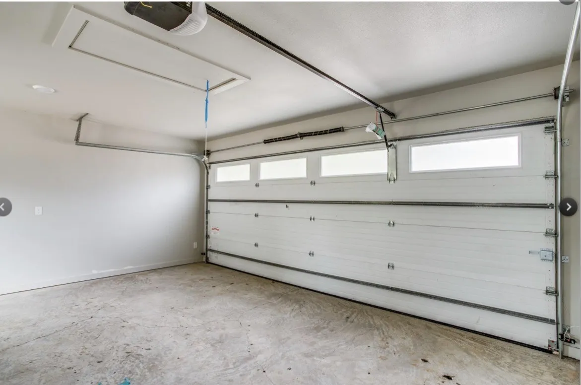 Single Family Residence For Rent in Dallas County , 6811 Walnut Hill Lane, Dallas, Texas 75230, 3 Bedroom, 2 Bathroom, 2 Garage spaces, 1,607 Sqft, built in 1948, mls#21376459, Real Estate Agent in Dallas, Homes For Rent in Dallas county, Homes For Rent in Dallas, Realtor in Dallas Texas, Real Estate Brokerage Independent Realty Texas, Luminita Cordes Realtor
