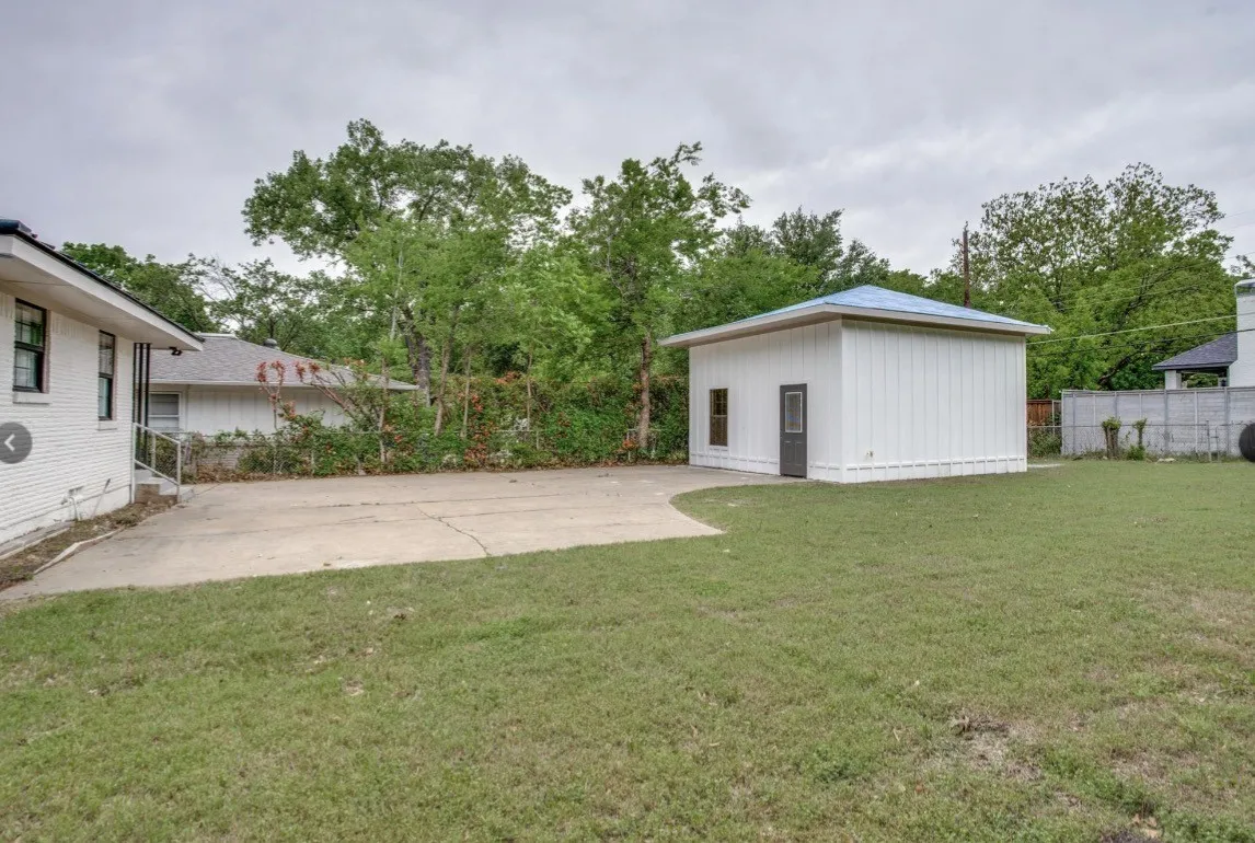 Single Family Residence For Rent in Dallas County , 6811 Walnut Hill Lane, Dallas, Texas 75230, 3 Bedroom, 2 Bathroom, 2 Garage spaces, 1,607 Sqft, built in 1948, mls#21376459, Real Estate Agent in Dallas, Homes For Rent in Dallas county, Homes For Rent in Dallas, Realtor in Dallas Texas, Real Estate Brokerage Independent Realty Texas, Luminita Cordes Realtor
