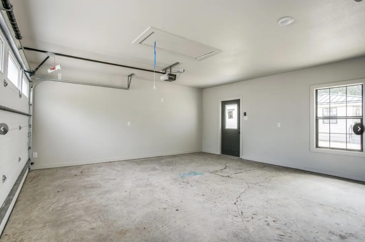 Single Family Residence For Rent in Dallas County , 6811 Walnut Hill Lane, Dallas, Texas 75230, 3 Bedroom, 2 Bathroom, 2 Garage spaces, 1,607 Sqft, built in 1948, mls#21376459, Real Estate Agent in Dallas, Homes For Rent in Dallas county, Homes For Rent in Dallas, Realtor in Dallas Texas, Real Estate Brokerage Independent Realty Texas, Luminita Cordes Realtor