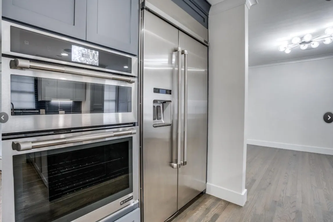 Single Family Residence For Rent in Dallas County , 6811 Walnut Hill Lane, Dallas, Texas 75230, 3 Bedroom, 2 Bathroom, 2 Garage spaces, 1,607 Sqft, built in 1948, mls#21376459, Real Estate Agent in Dallas, Homes For Rent in Dallas county, Homes For Rent in Dallas, Realtor in Dallas Texas, Real Estate Brokerage Independent Realty Texas, Luminita Cordes Realtor