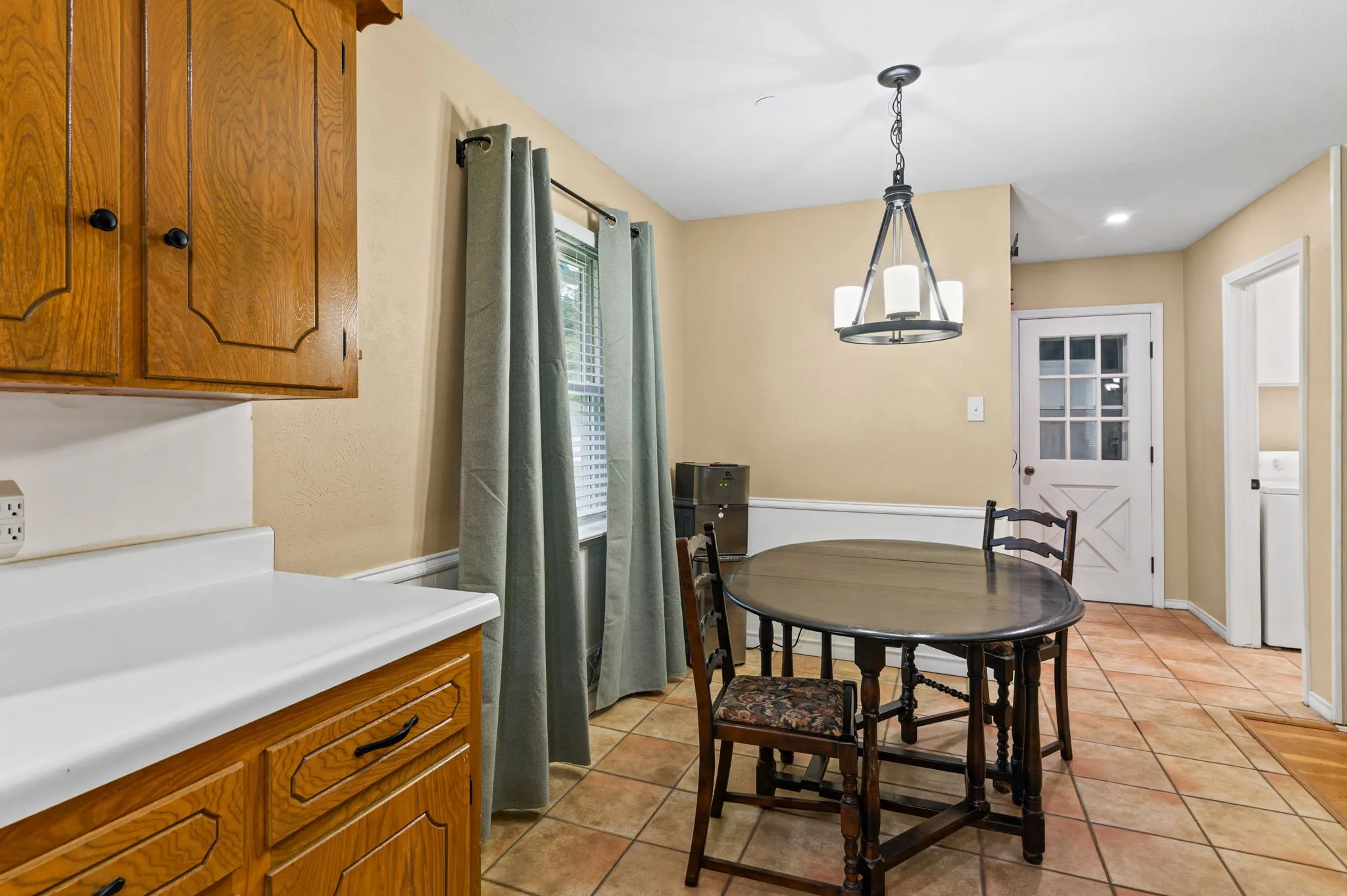 Breakfast Nook