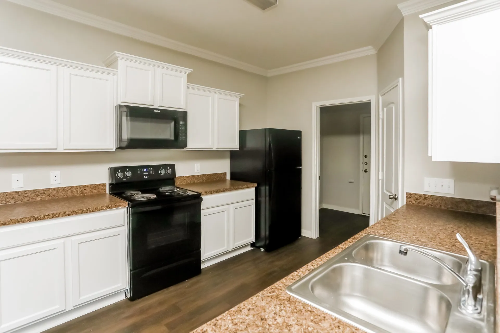 Single Family Residence For Rent in Dallas County , 1343 Barrel Drive, Dallas, Texas 75253, 4 Bedroom, 3 Bathroom, 2 Garage spaces, 2,105 Sqft, built in 2018, mls#21402608, Real Estate Agent in Dallas, Homes For Rent in Dallas county, Homes For Rent in Dallas, Realtor in Dallas Texas, Real Estate Brokerage Independent Realty Texas, Luminita Cordes Realtor