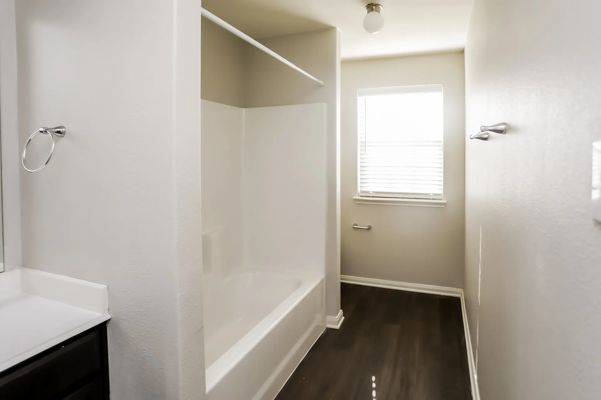 Single Family Residence For Rent in Dallas County , 1343 Barrel Drive, Dallas, Texas 75253, 4 Bedroom, 3 Bathroom, 2 Garage spaces, 2,105 Sqft, built in 2018, mls#21402608, Real Estate Agent in Dallas, Homes For Rent in Dallas county, Homes For Rent in Dallas, Realtor in Dallas Texas, Real Estate Brokerage Independent Realty Texas, Luminita Cordes Realtor