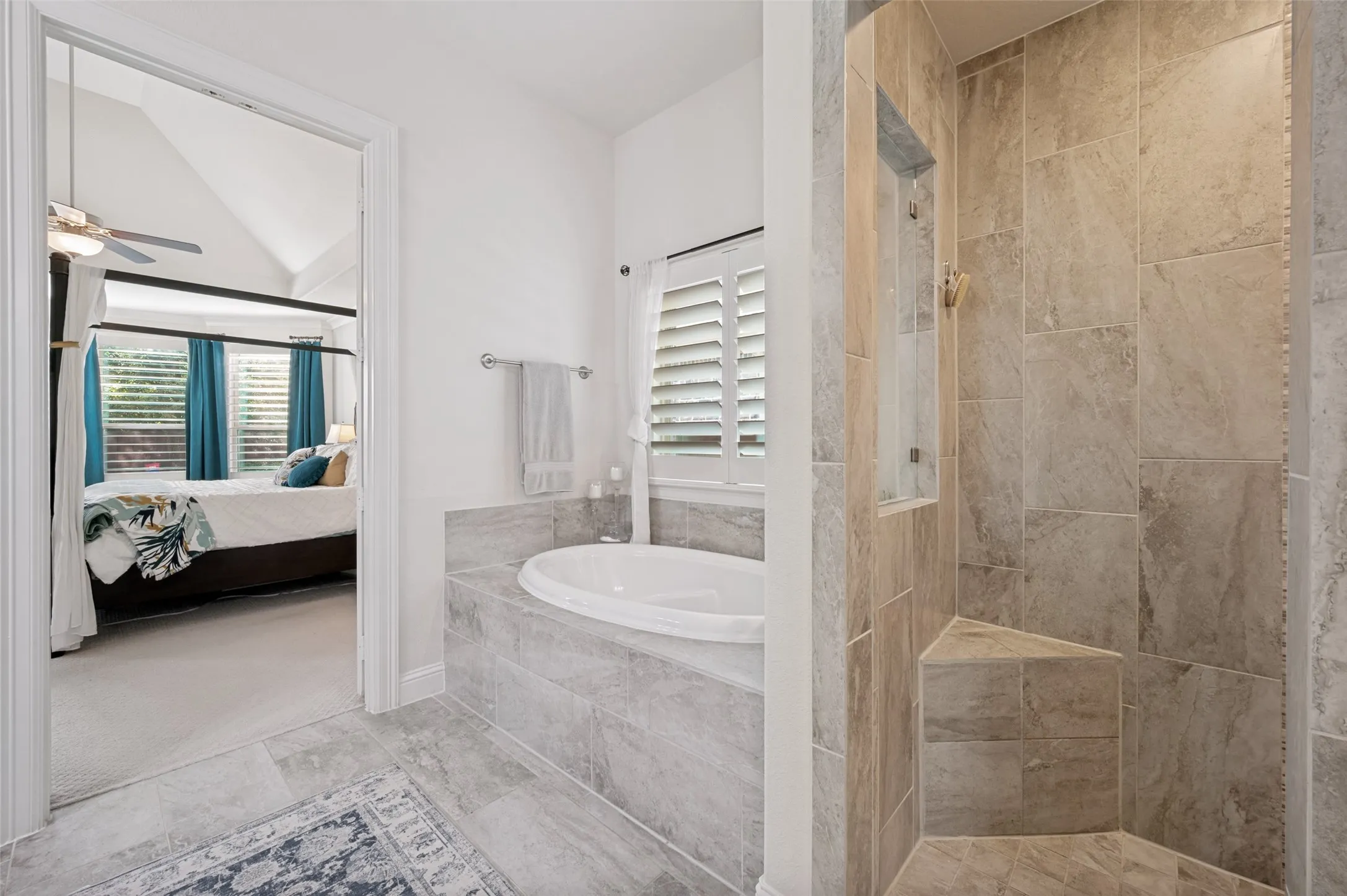 Single Family Residence For Sale in Collin County , 2144 Nassau Drive, Mc Kinney, Texas 75071, 5 Bedroom, 5 Bathroom, 3 Garage spaces, 4,186 Sqft, built in 2018, mls#21402594, Real Estate Agent in Mc Kinney, Homes For Sale in Collin county, Homes For Sale in Mc Kinney, Realtor in Mc Kinney Texas, Real Estate Brokerage Independent Realty Texas, Luminita Cordes Realtor